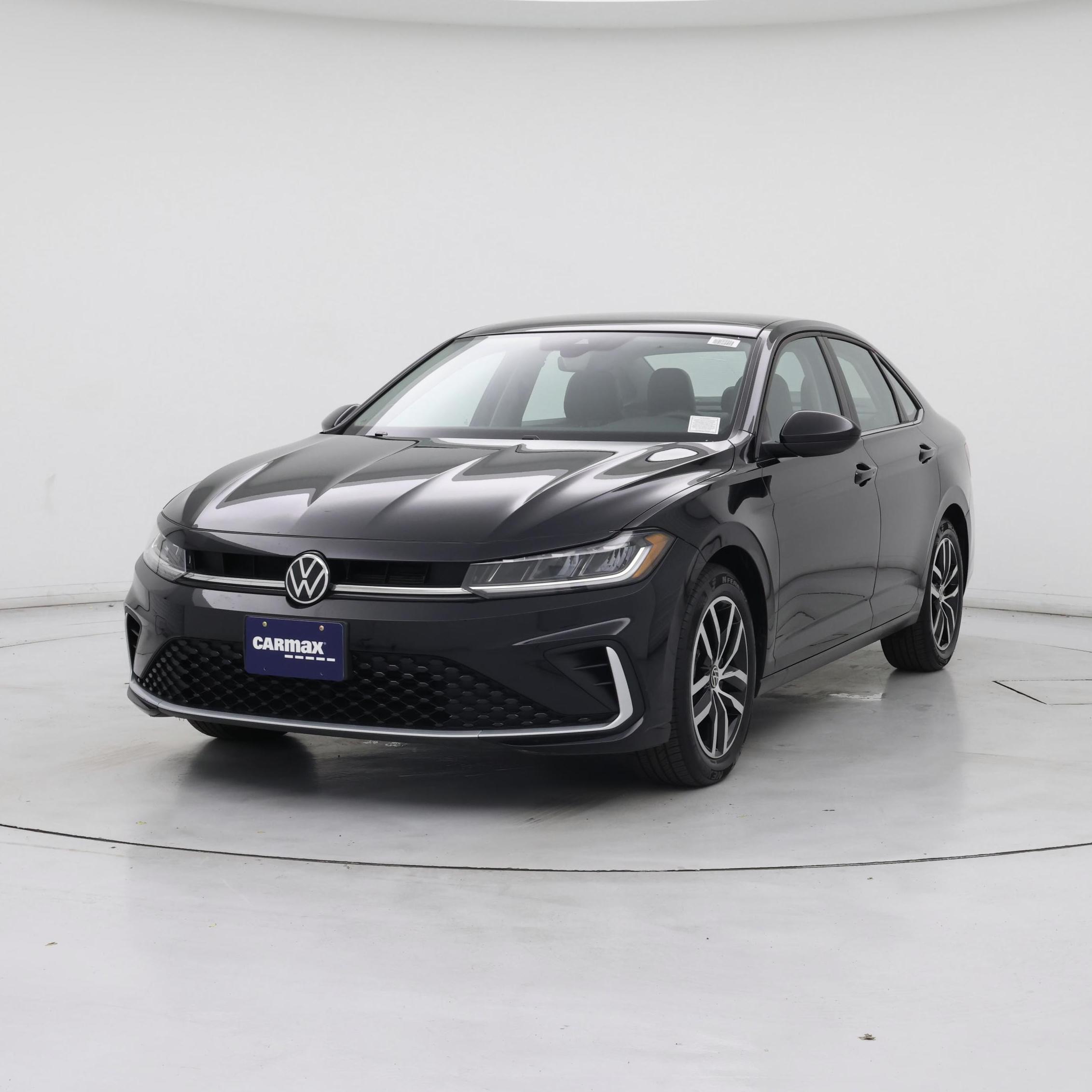 Thumbnail: 2025 Volkswagen Jetta - 4
