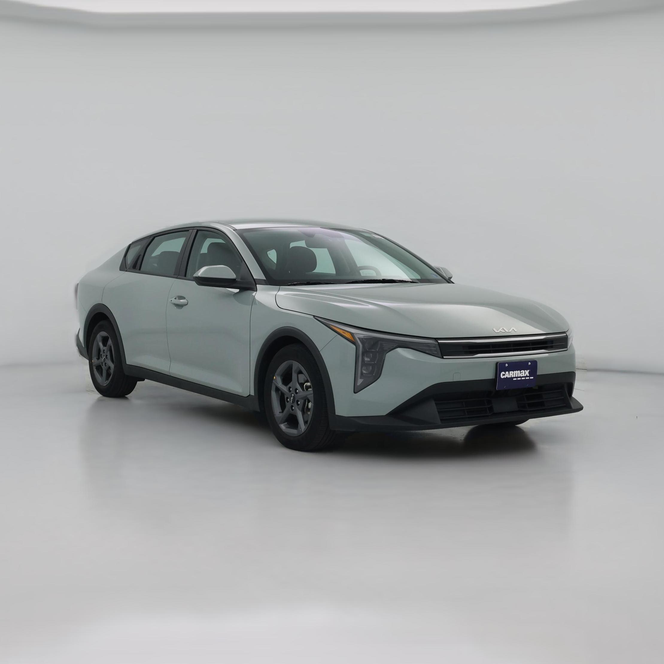 Thumbnail: 2025 Kia K4 - 1