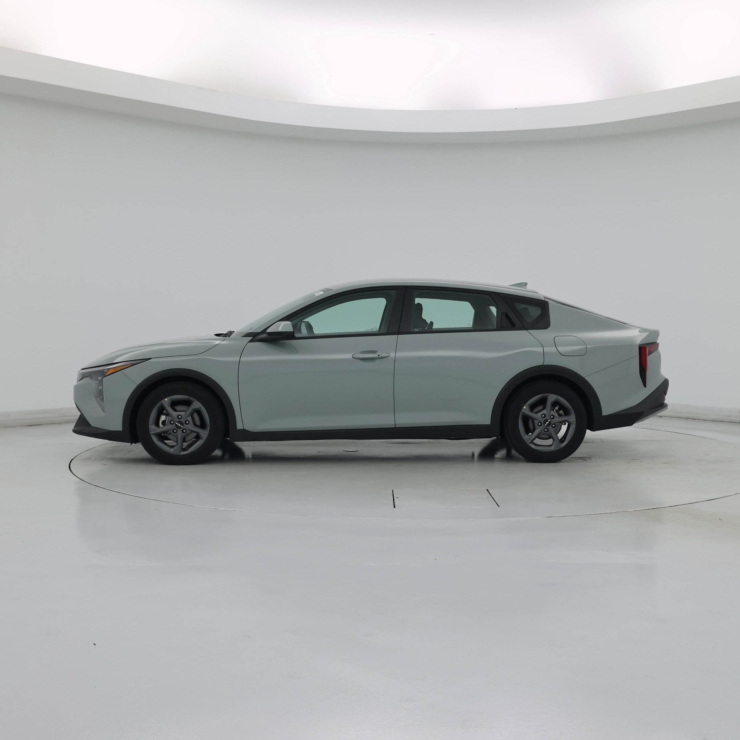 Thumbnail: 2025 Kia K4 - 3