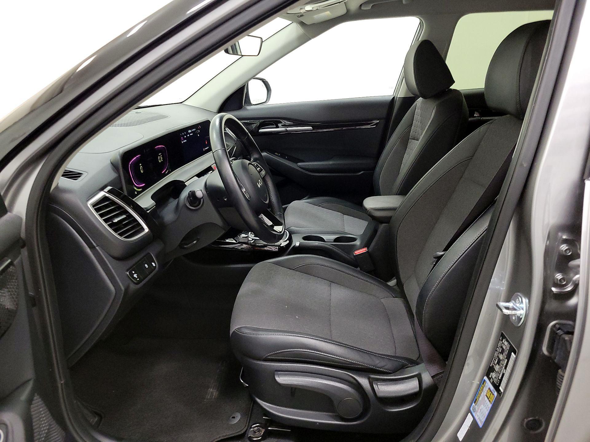 Thumbnail: 2025 Kia Seltos - 11