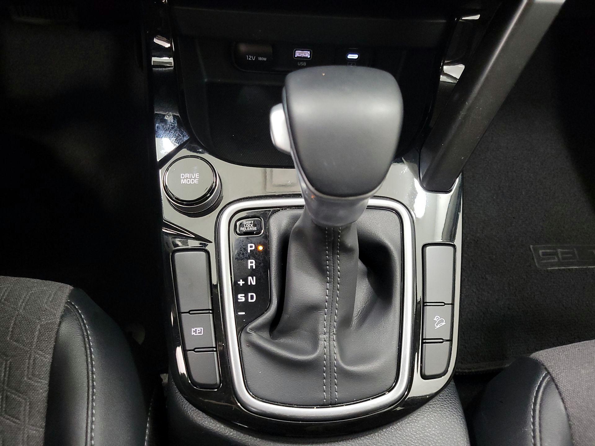 Thumbnail: 2025 Kia Seltos - 18