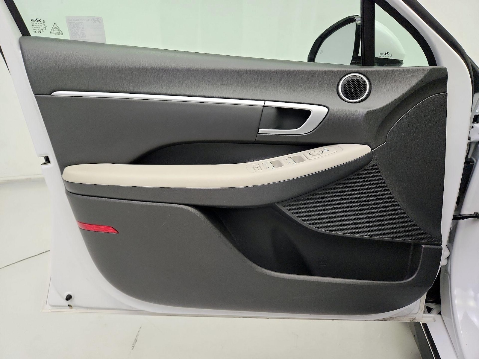 2025 Hyundai Sonata SEL - Photo 13