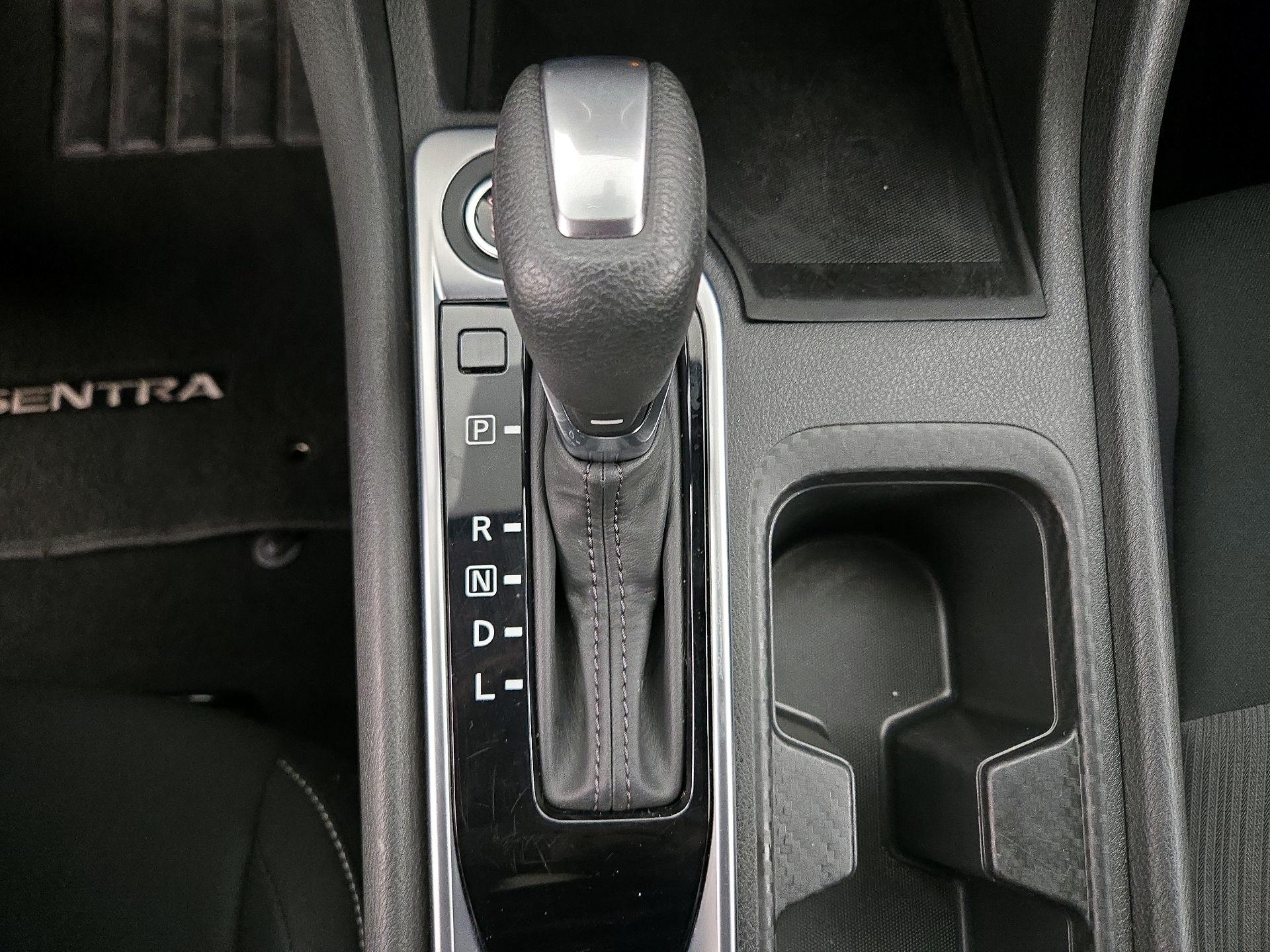 Thumbnail: 2025 Nissan Sentra - 17