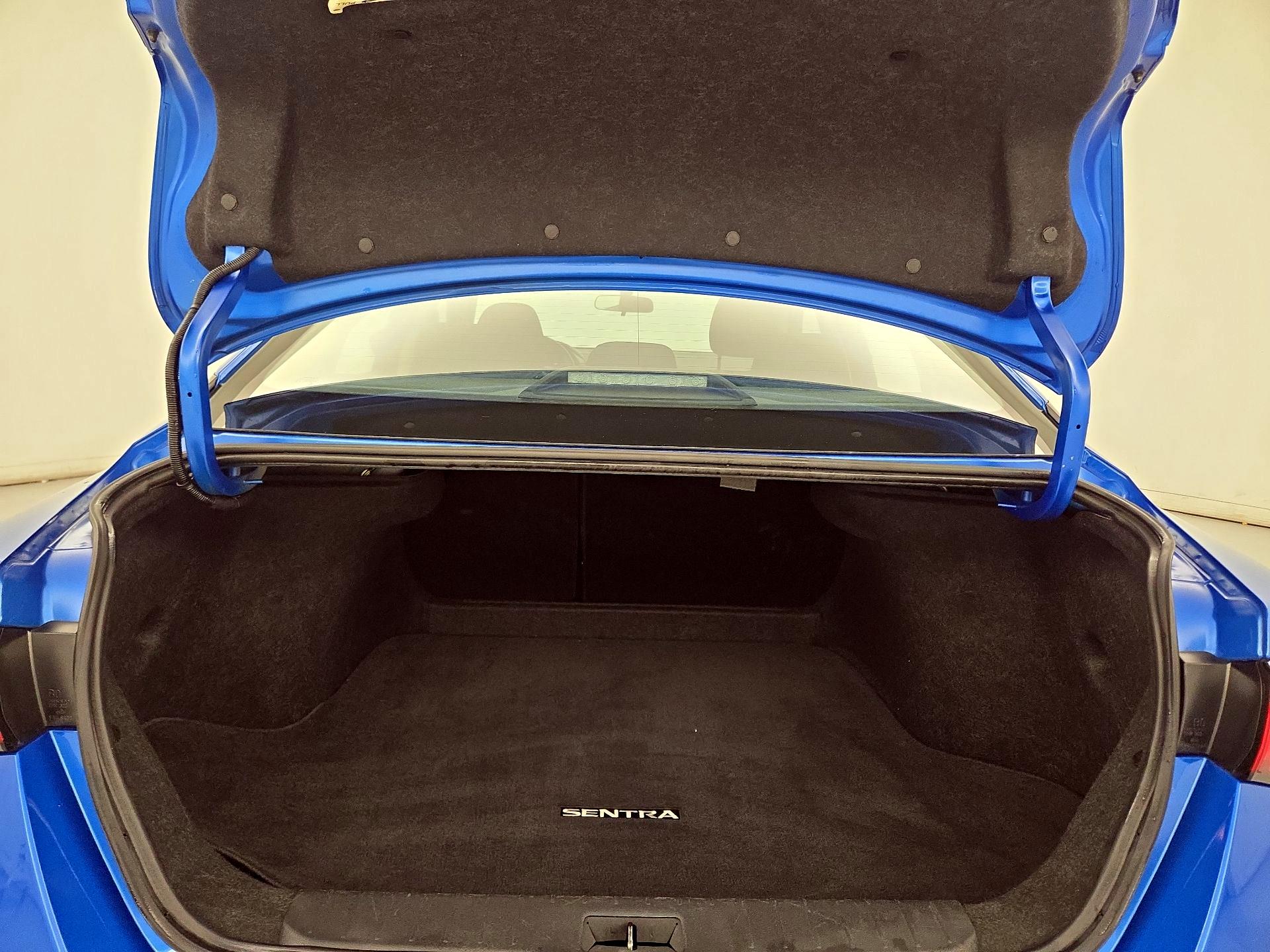 Thumbnail: 2025 Nissan Sentra - 20