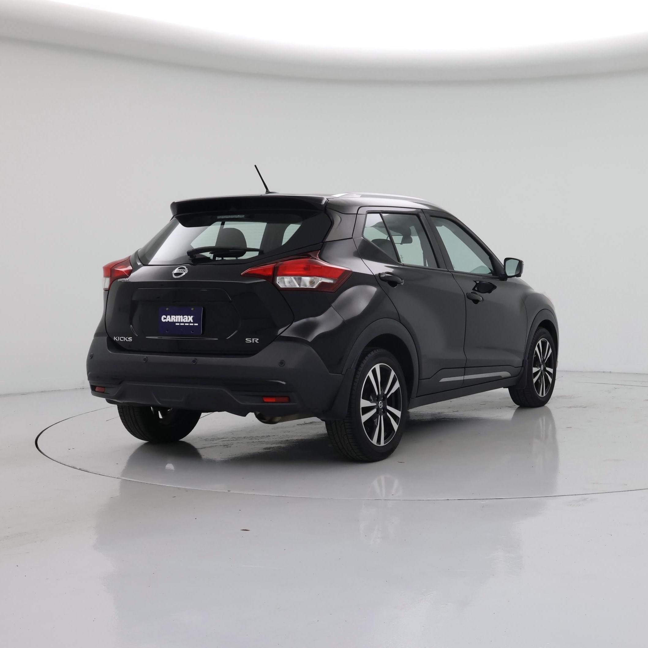 Thumbnail: 2020 Nissan Kicks - 8