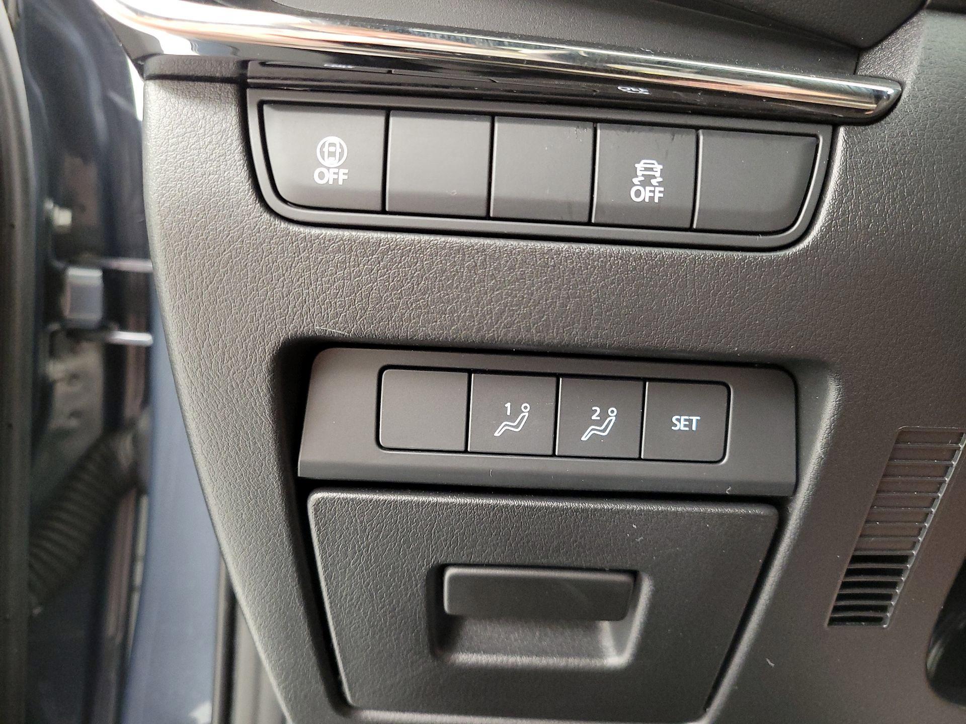 Thumbnail: 2022 Mazda Mazda3 - 13