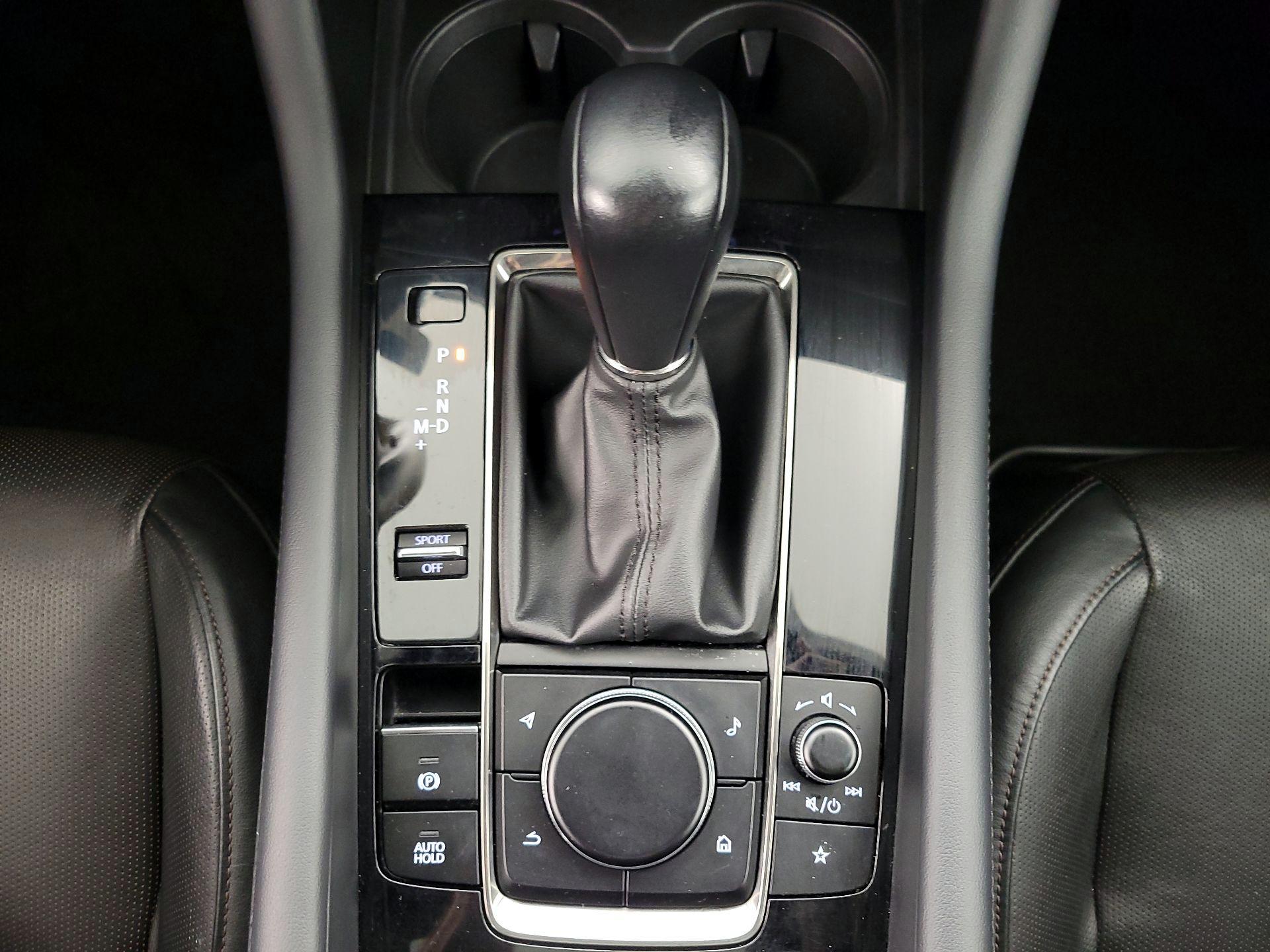 Thumbnail: 2022 Mazda Mazda3 - 18