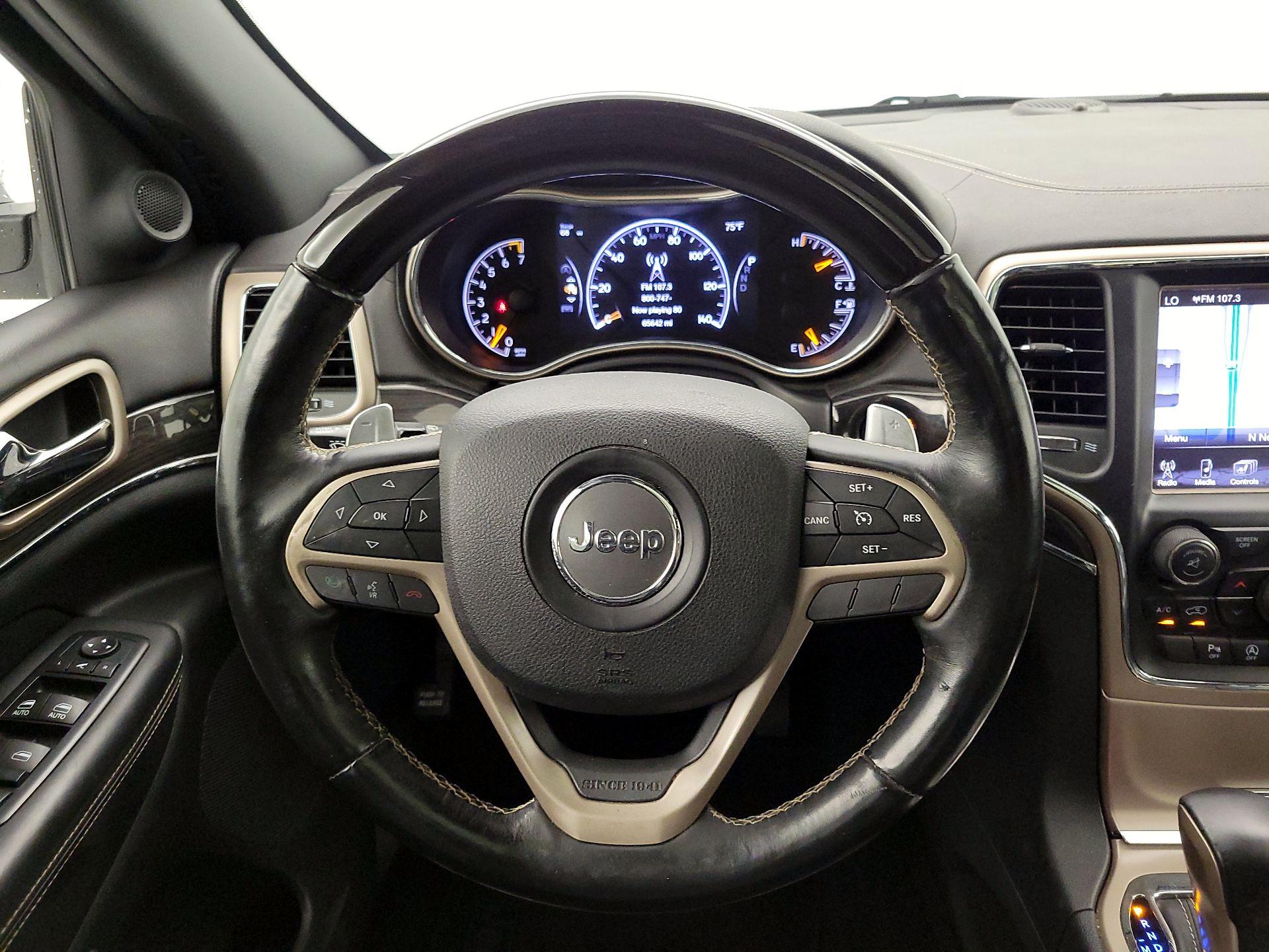 Thumbnail: 2016 Jeep Grand Cherokee - 10