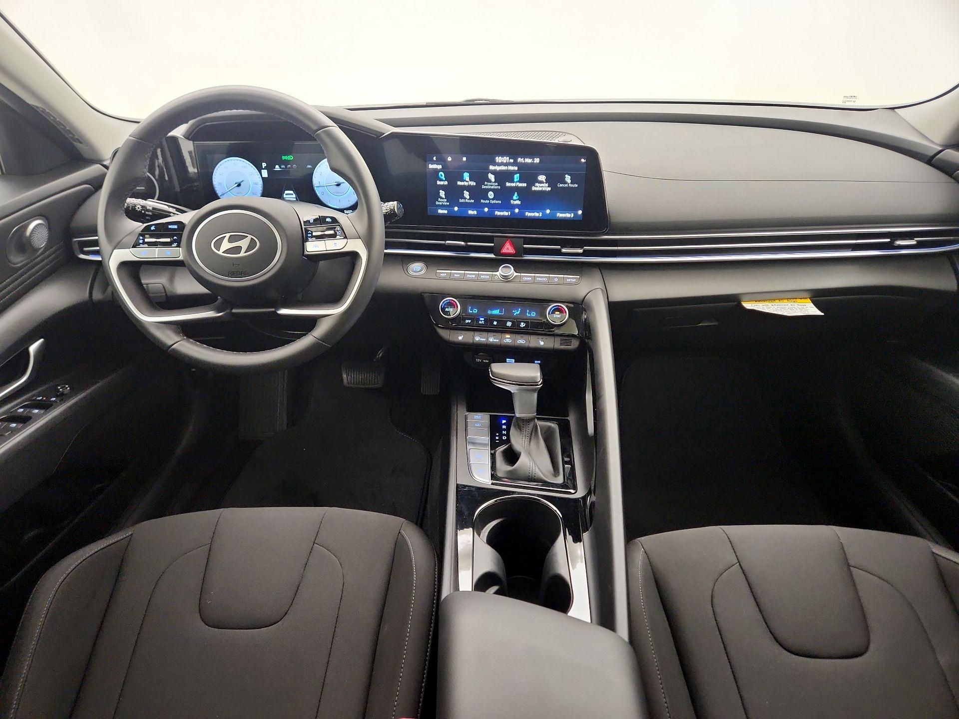 Thumbnail: 2025 Hyundai Elantra - 9