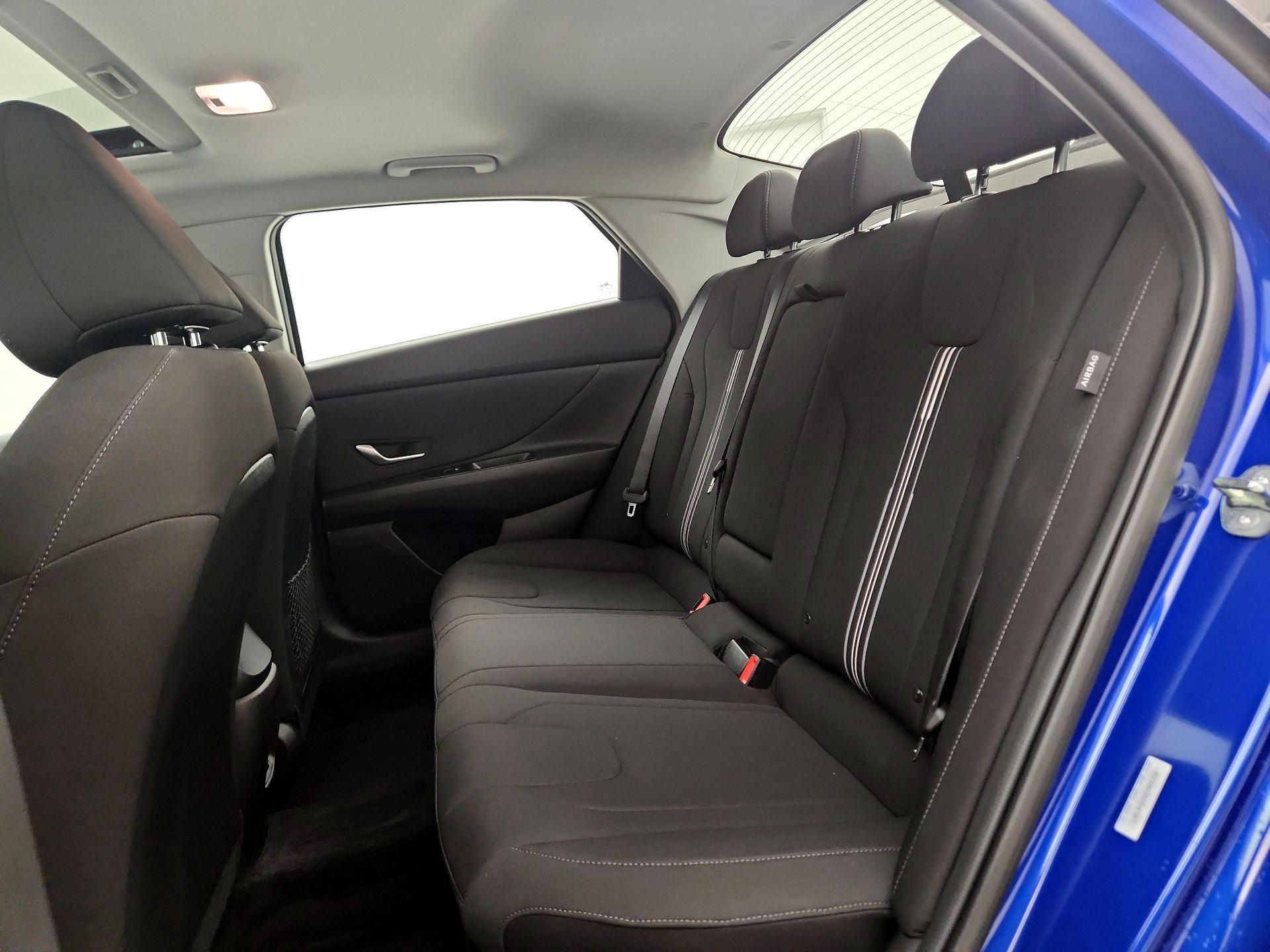 Thumbnail: 2025 Hyundai Elantra - 20