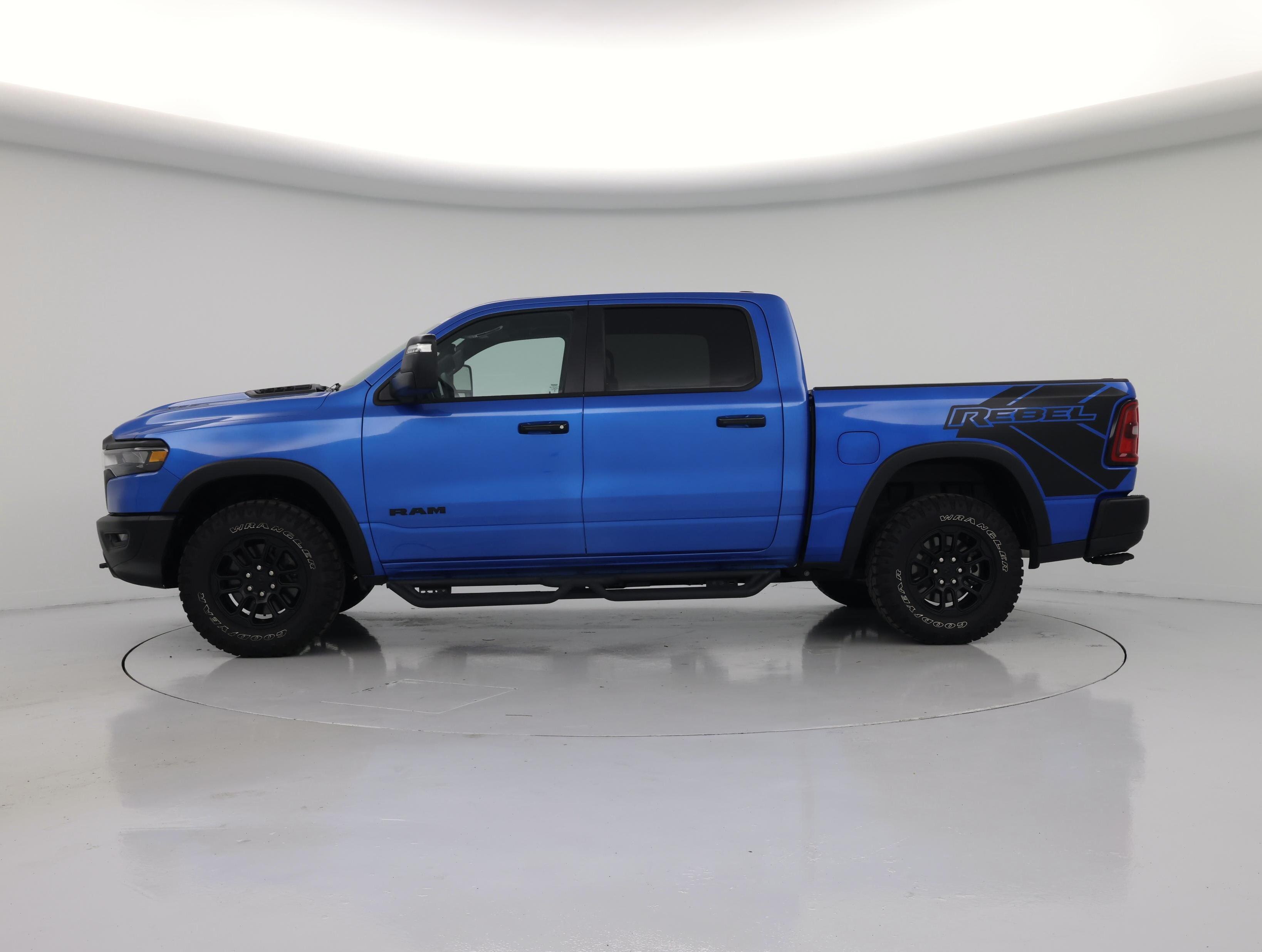 Thumbnail: 2025 RAM 1500 - 3