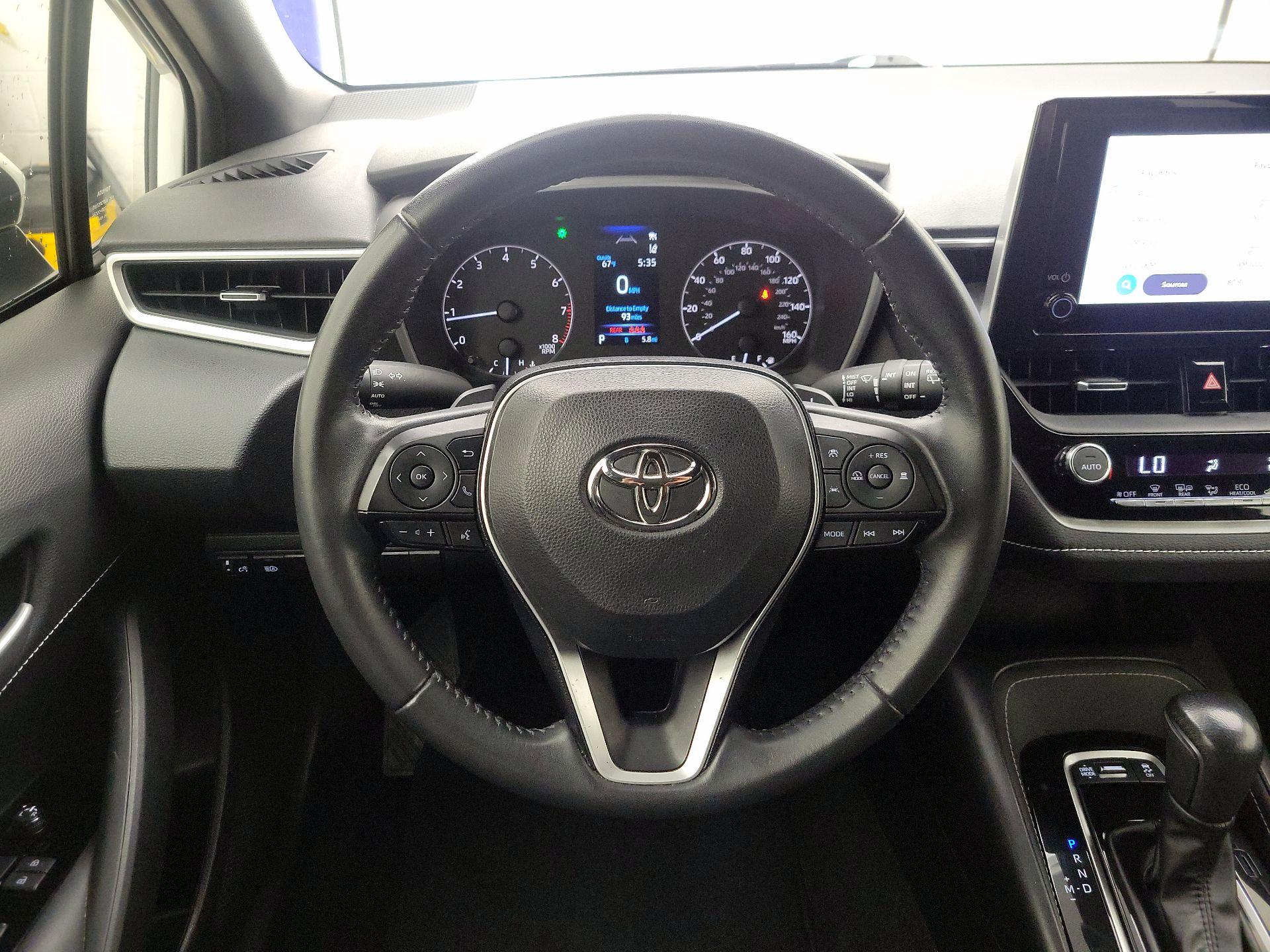 Thumbnail: 2023 Toyota Corolla - 10