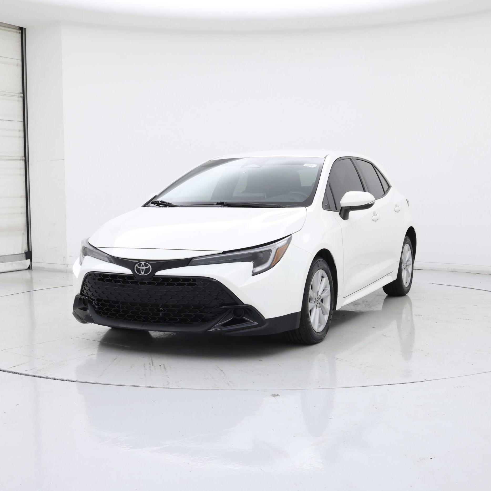 Thumbnail: 2023 Toyota Corolla - 4