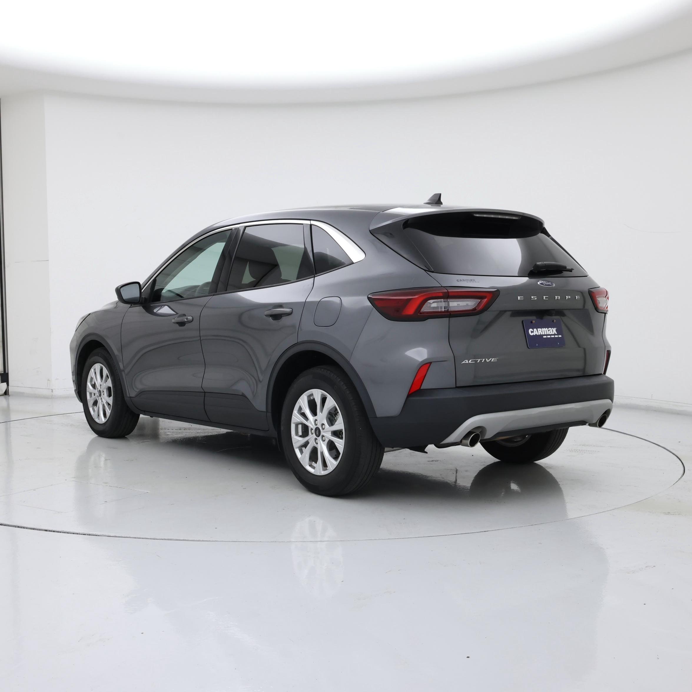 Thumbnail: 2023 Ford Escape - 2