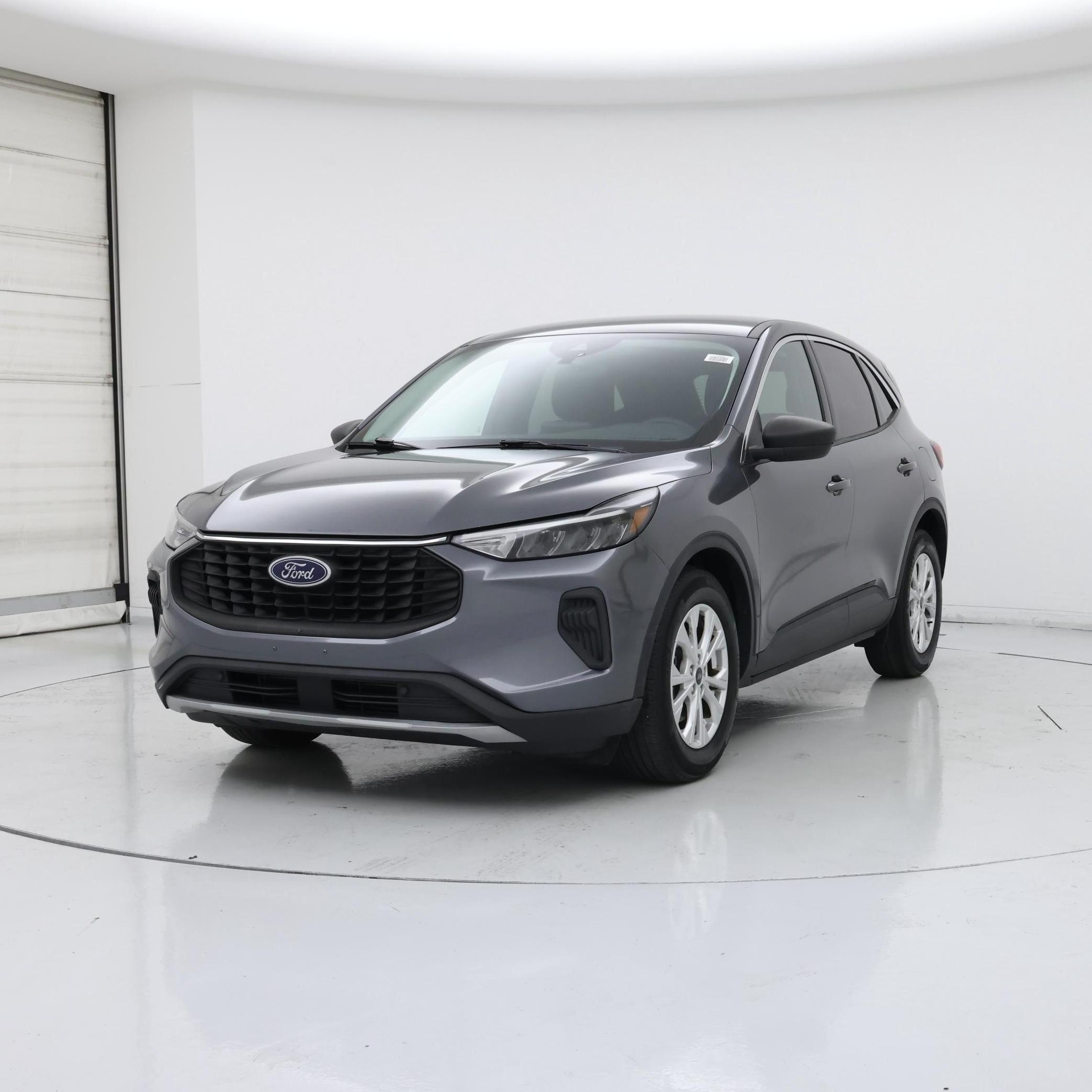 Thumbnail: 2023 Ford Escape - 4