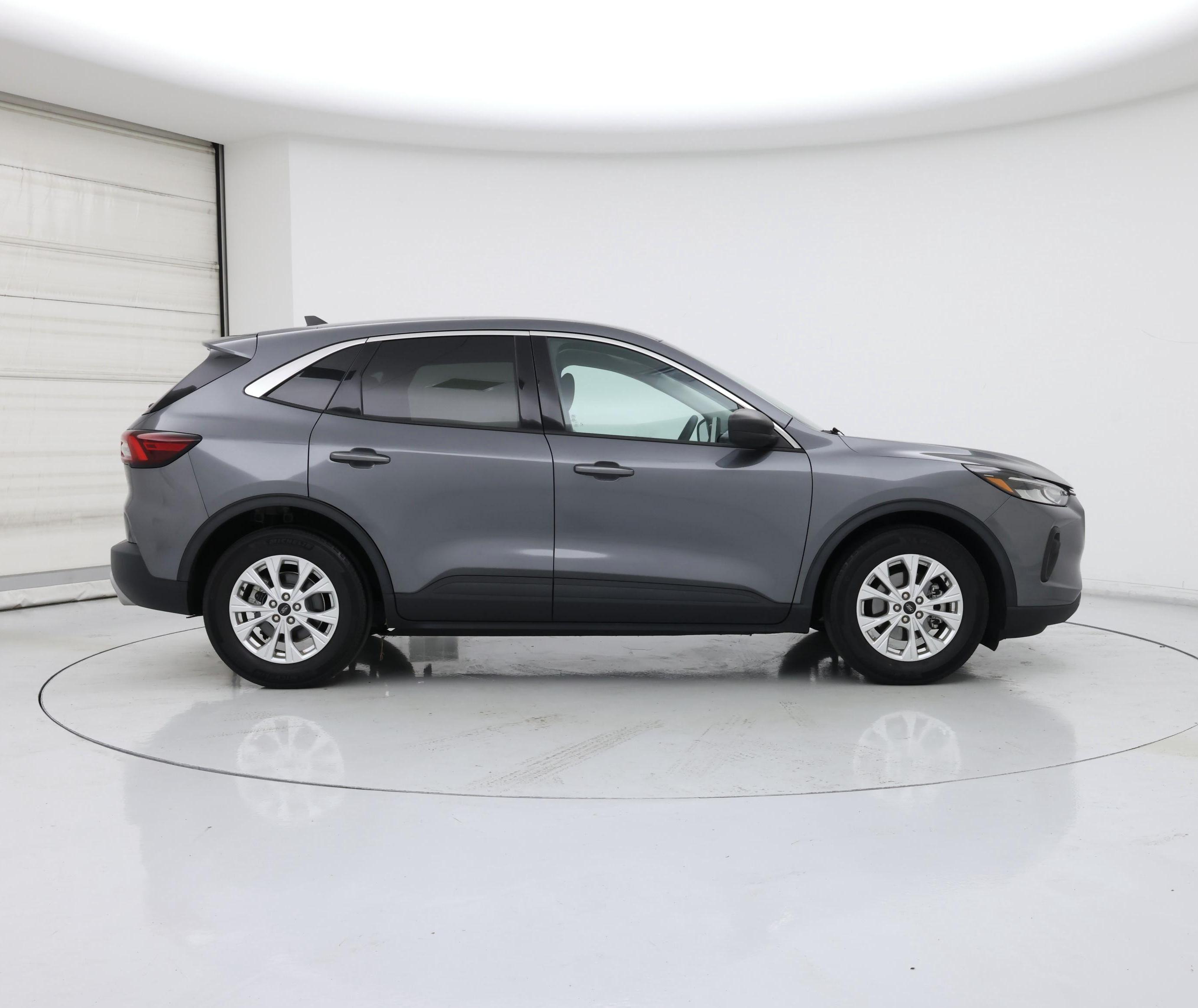 Thumbnail: 2023 Ford Escape - 7