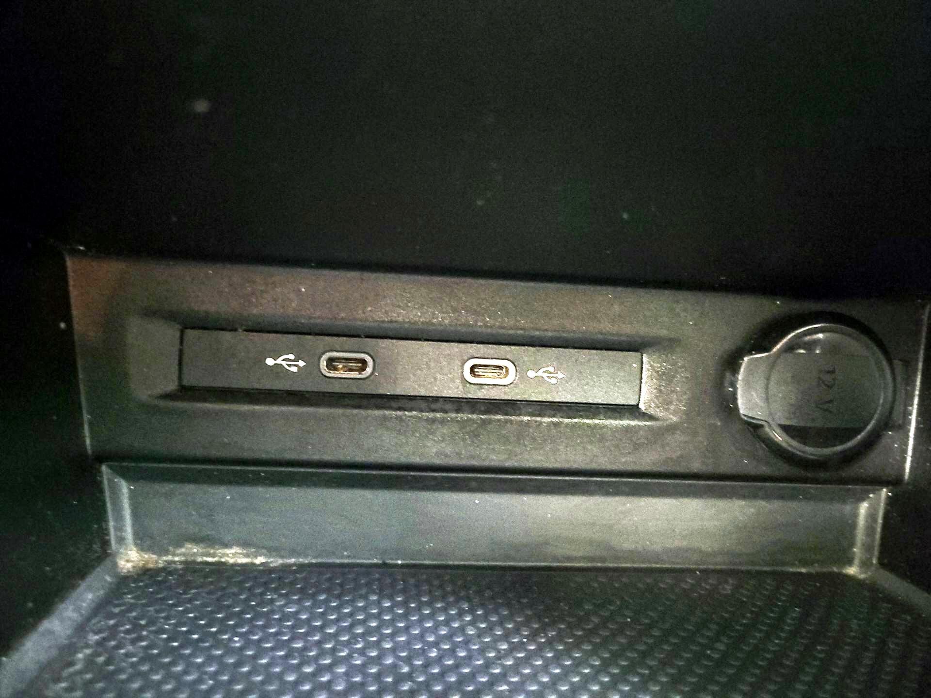 Thumbnail: 2025 Volkswagen Taos - 16