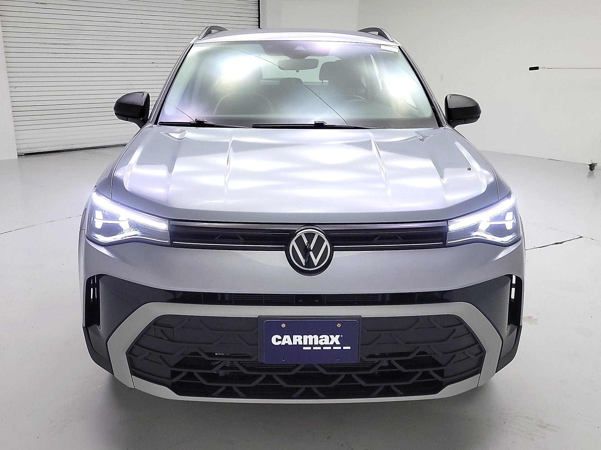 Thumbnail: 2025 Volkswagen Taos - 2