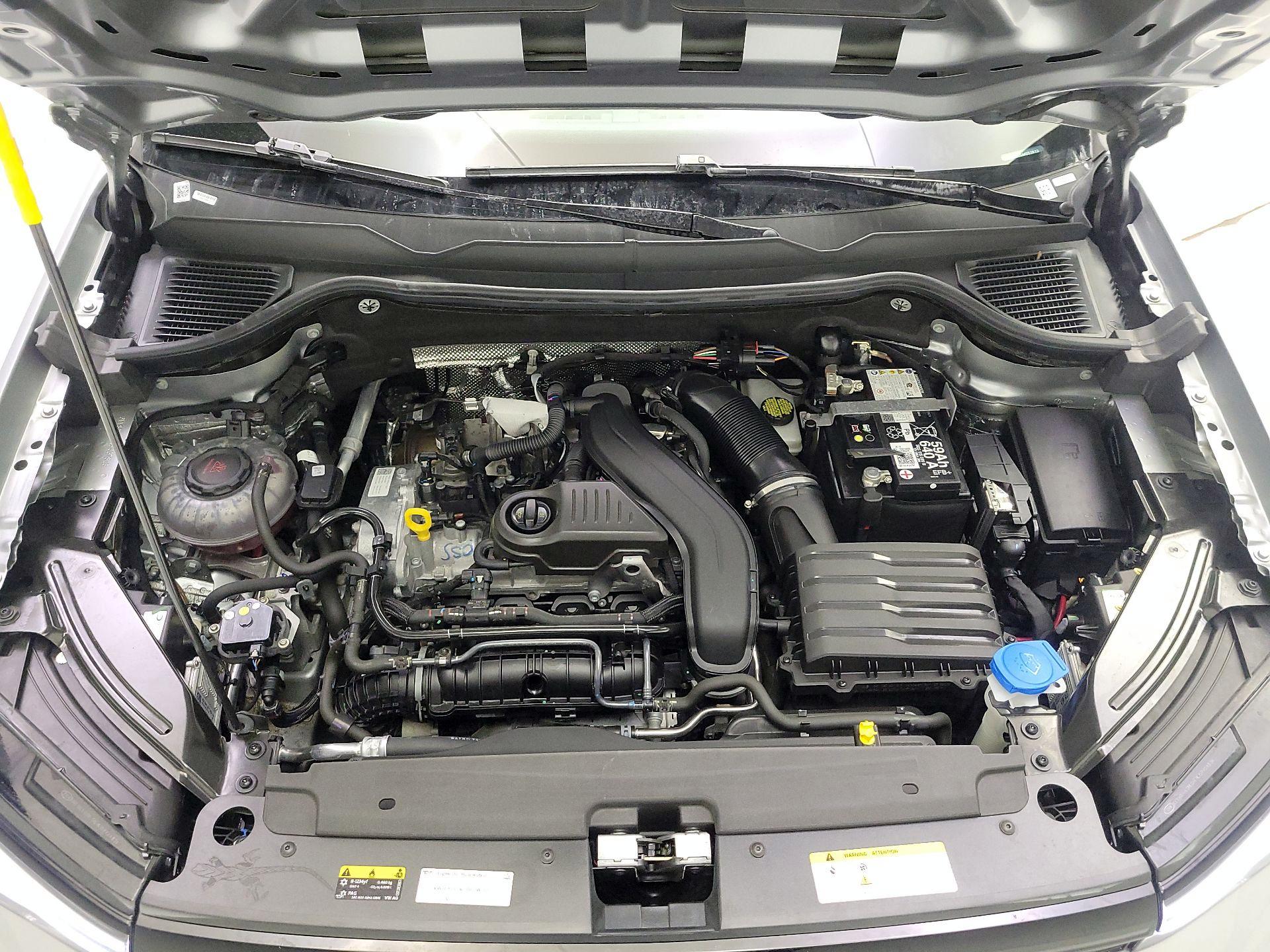 Thumbnail: 2025 Volkswagen Taos - 19