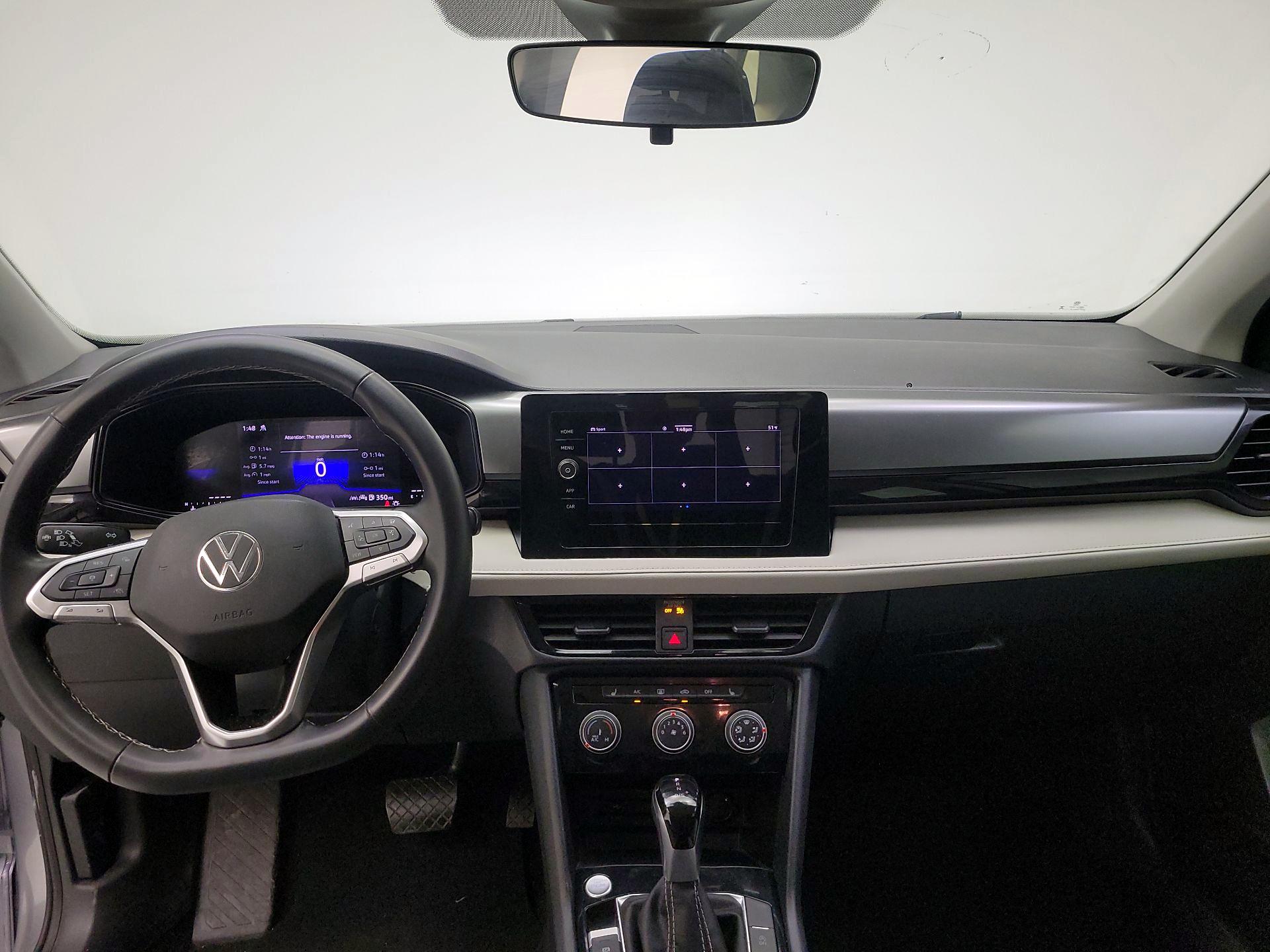 Thumbnail: 2025 Volkswagen Taos - 8