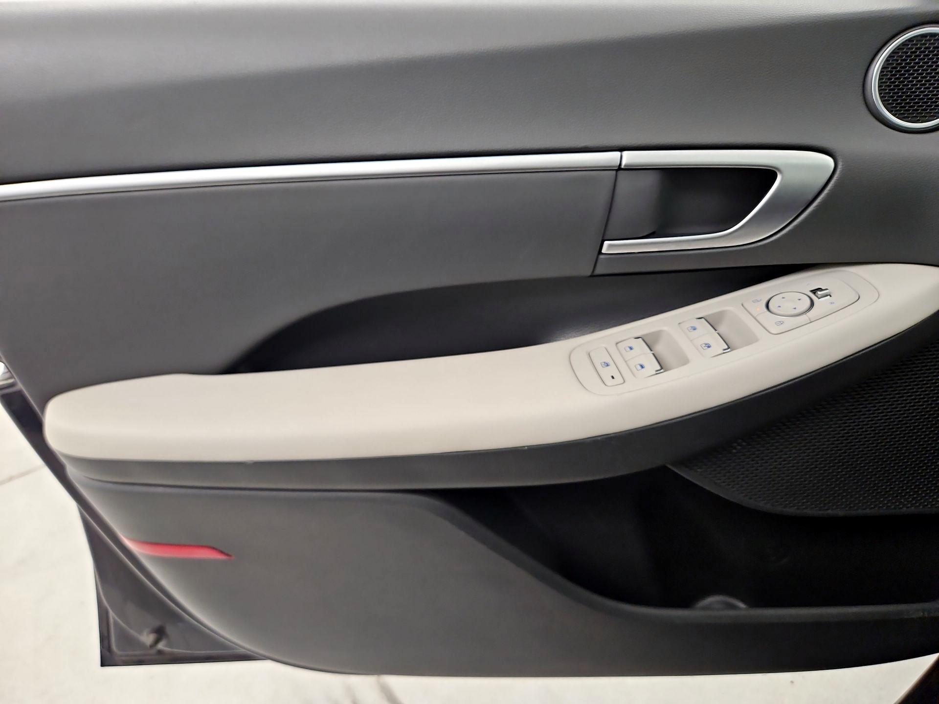 Thumbnail: 2025 Hyundai Sonata - 12