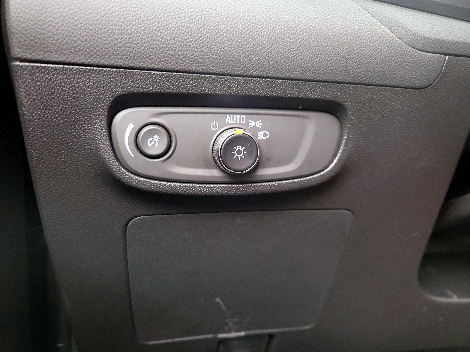 Thumbnail: 2025 Buick Encore GX - 13