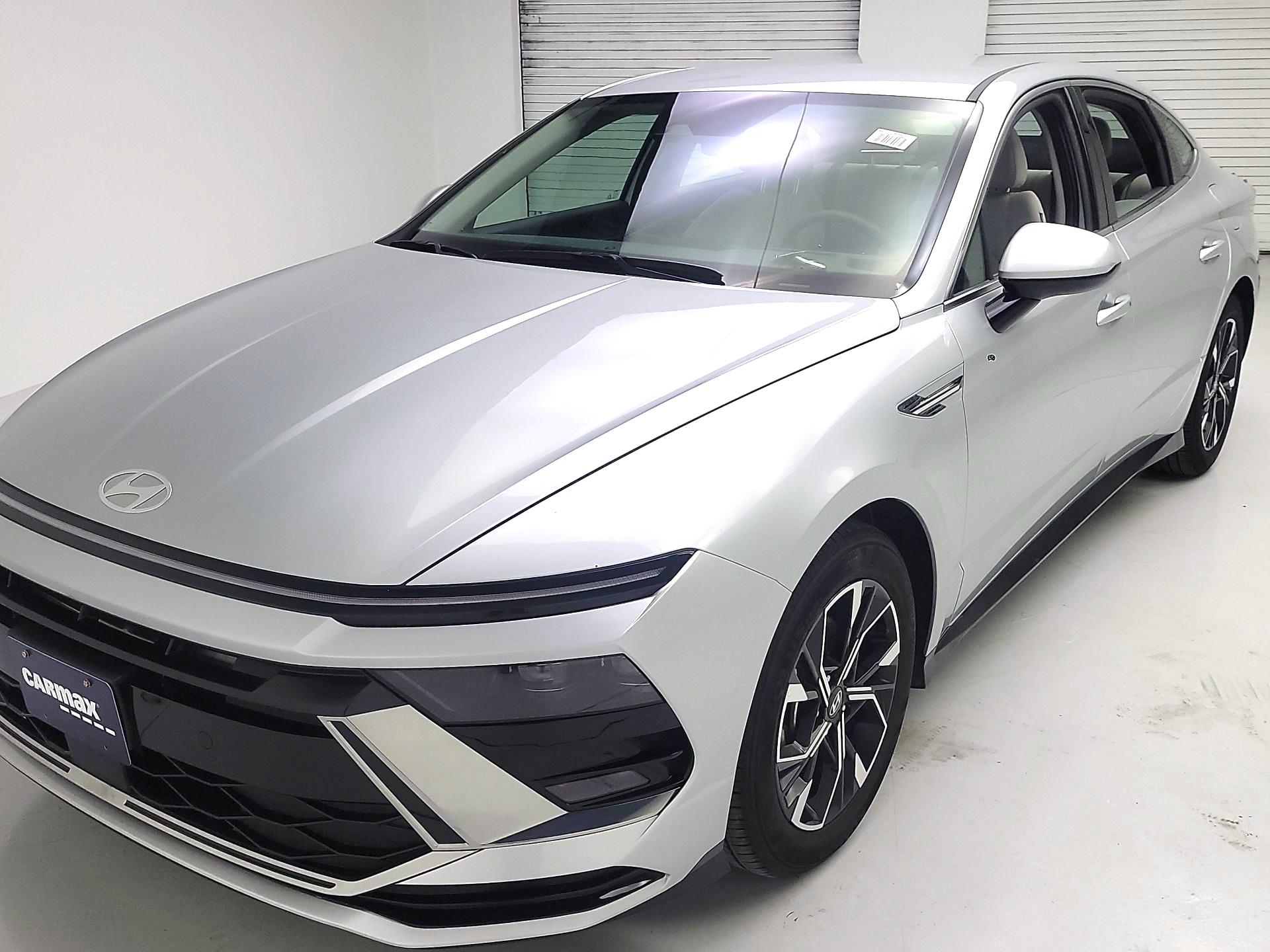 Thumbnail: 2025 Hyundai Sonata - 3