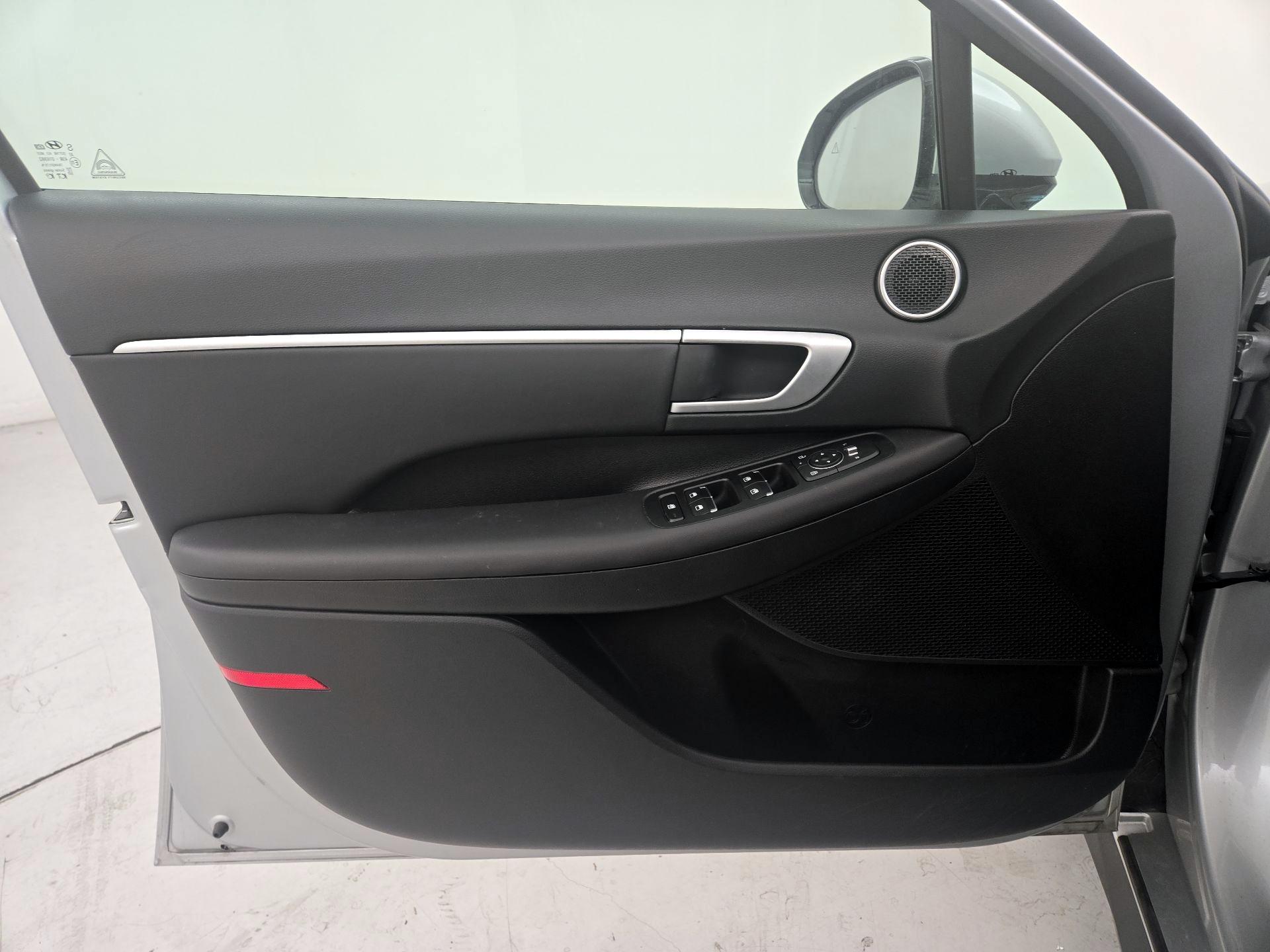 Thumbnail: 2025 Hyundai Sonata - 12