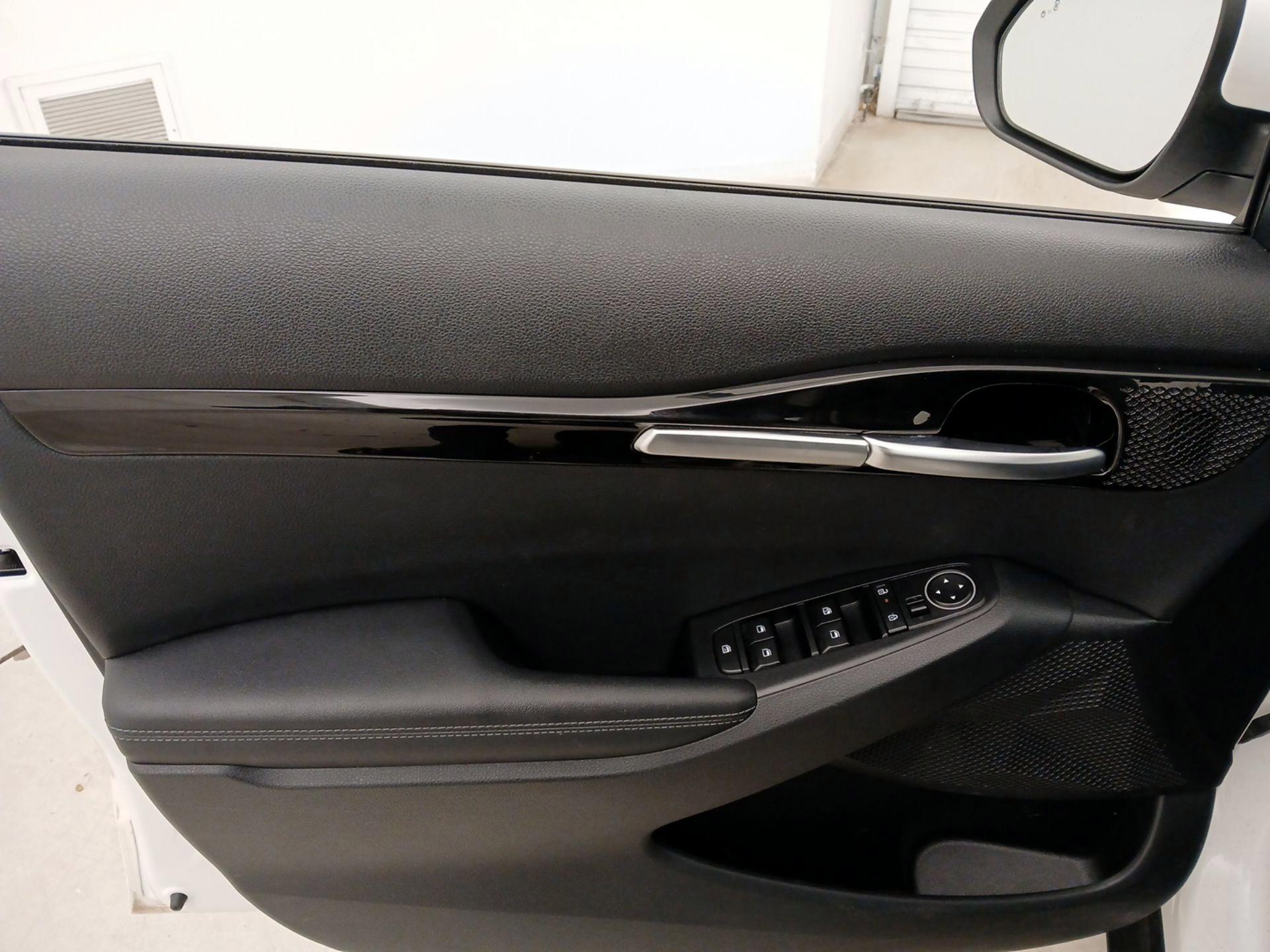 Thumbnail: 2025 Kia Seltos - 12