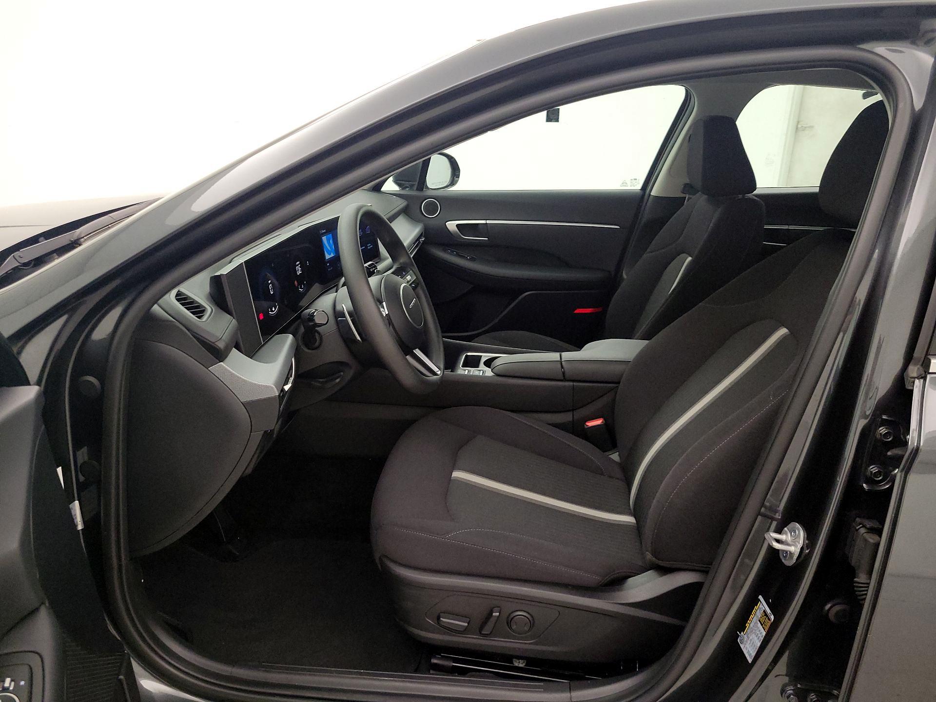 Thumbnail: 2025 Hyundai Sonata - 11