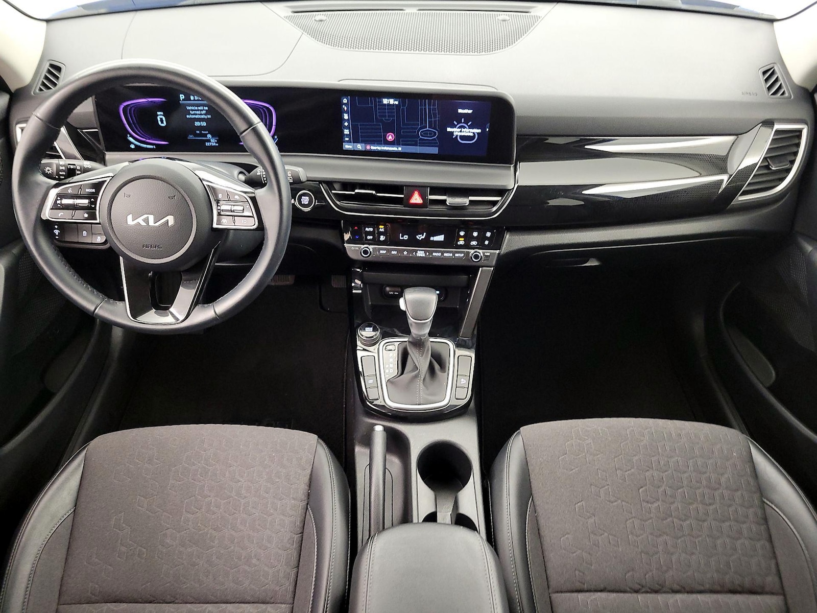 2025 Kia Seltos S - Photo 10