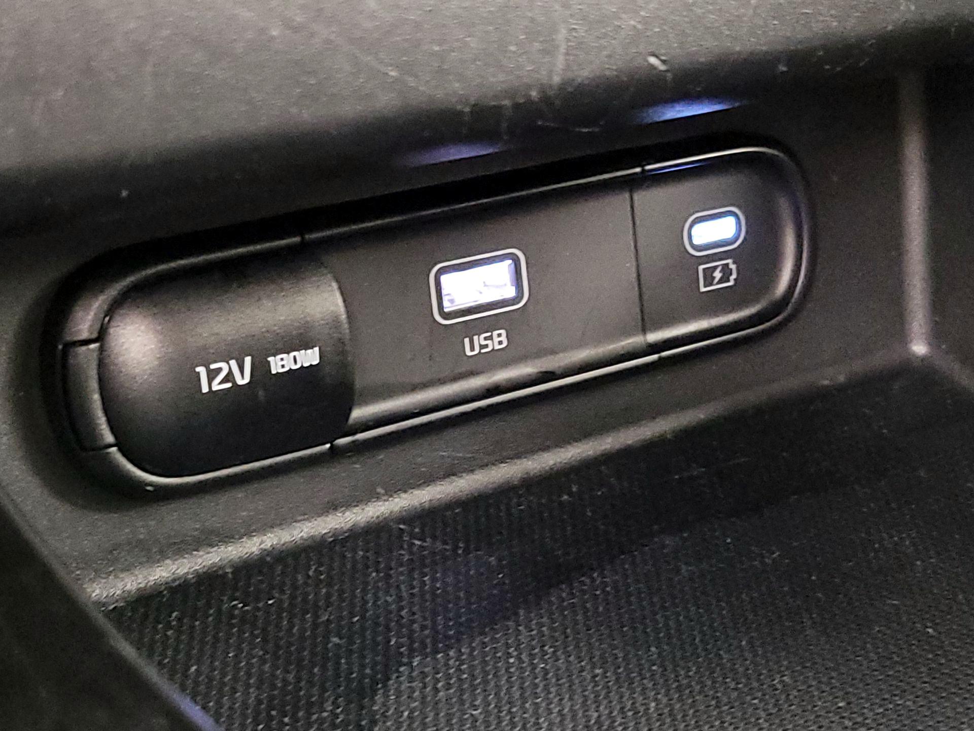 Thumbnail: 2025 Kia Seltos - 19