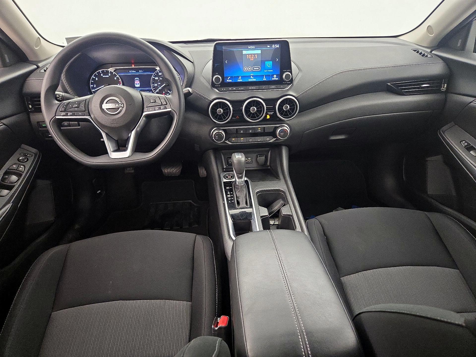 Thumbnail: 2025 Nissan Sentra - 9