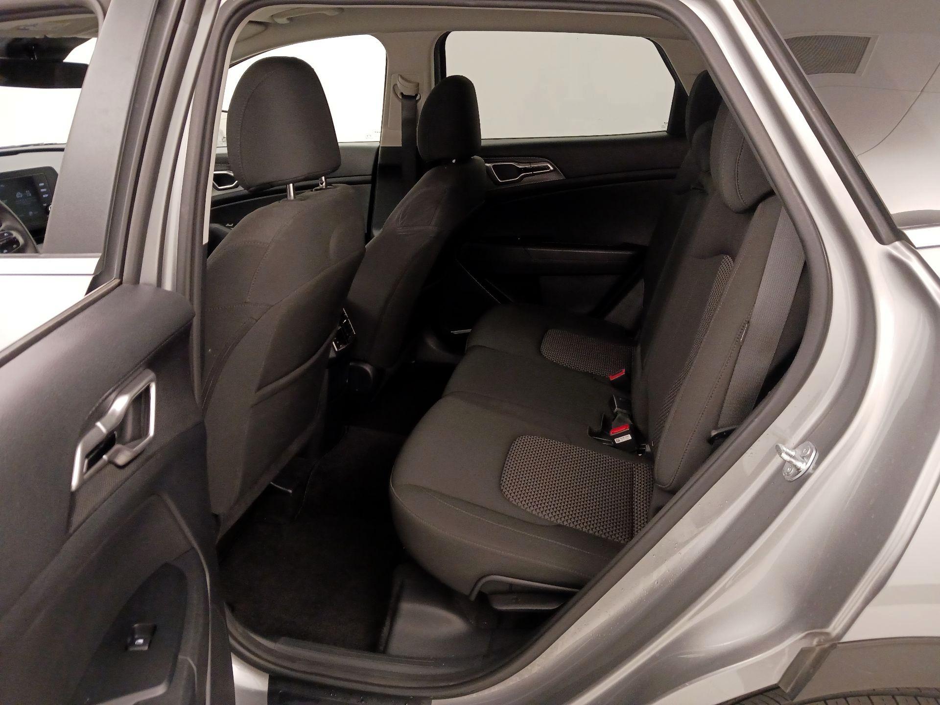 Thumbnail: 2025 Kia Sportage - 19