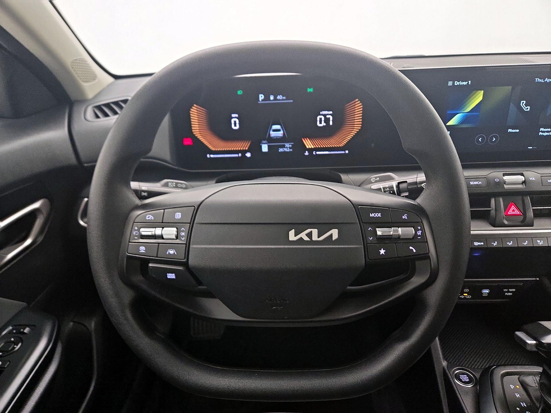 Thumbnail: 2025 Kia K4 - 10