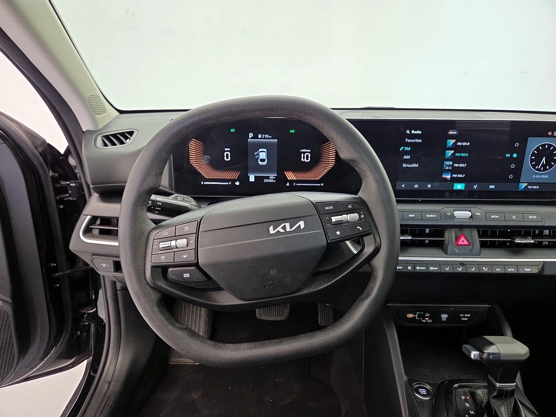 Thumbnail: 2025 Kia K4 - 10