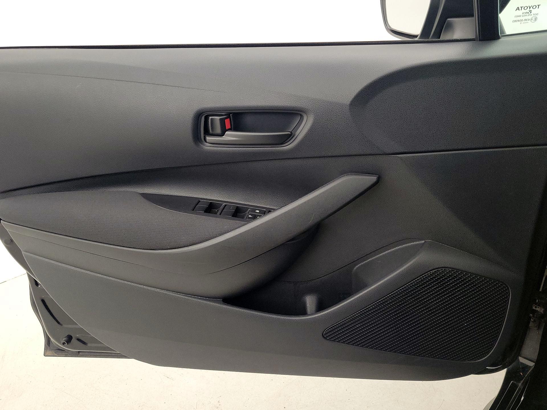 Thumbnail: 2025 Toyota Corolla - 12