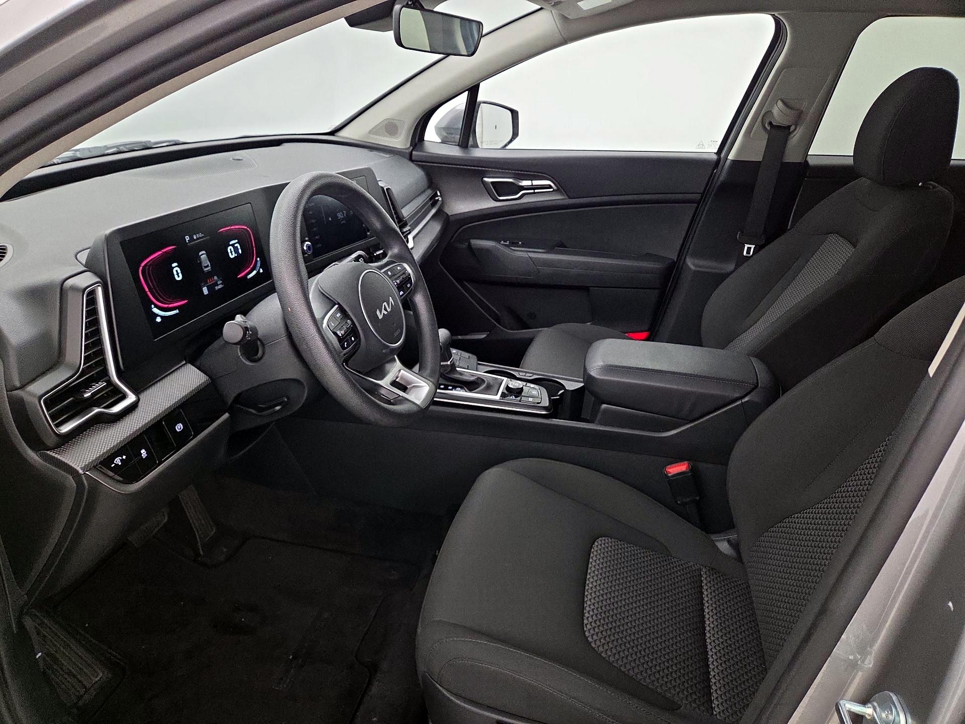 Thumbnail: 2025 Kia Sportage - 11