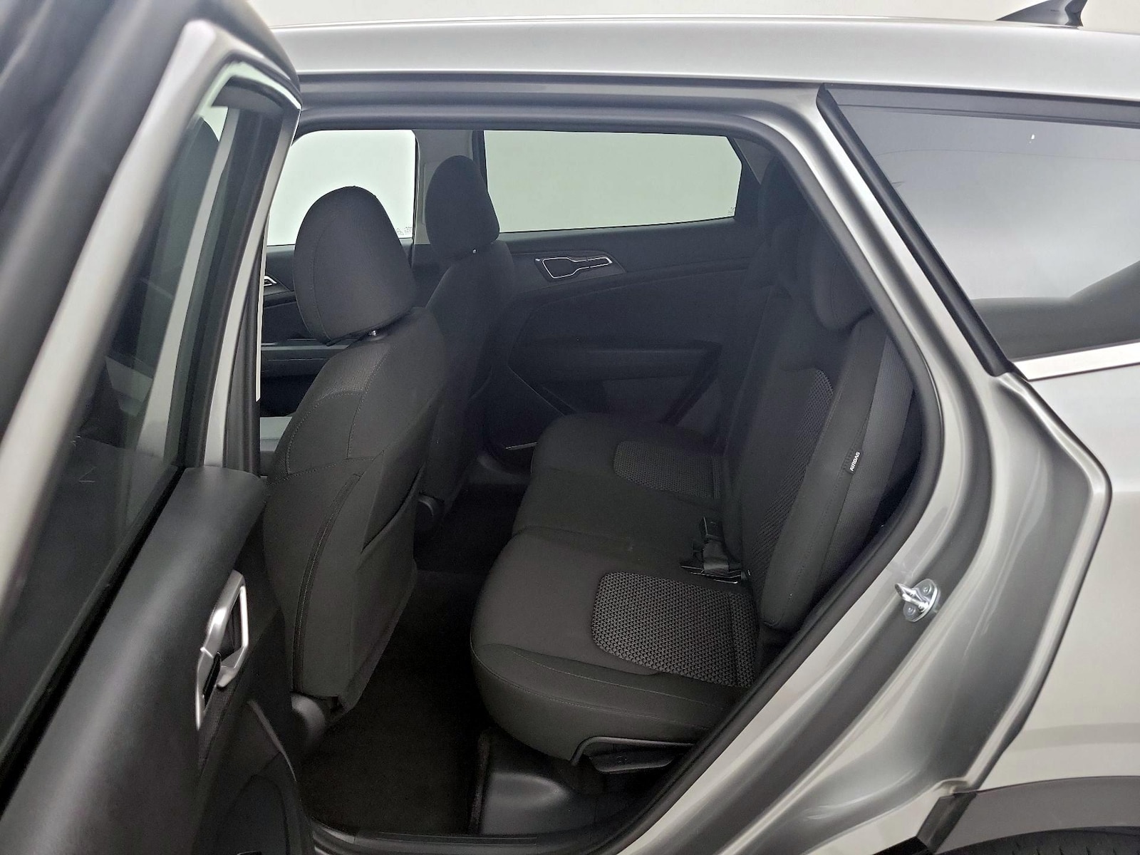 2025 Kia Sportage LX - Photo 20