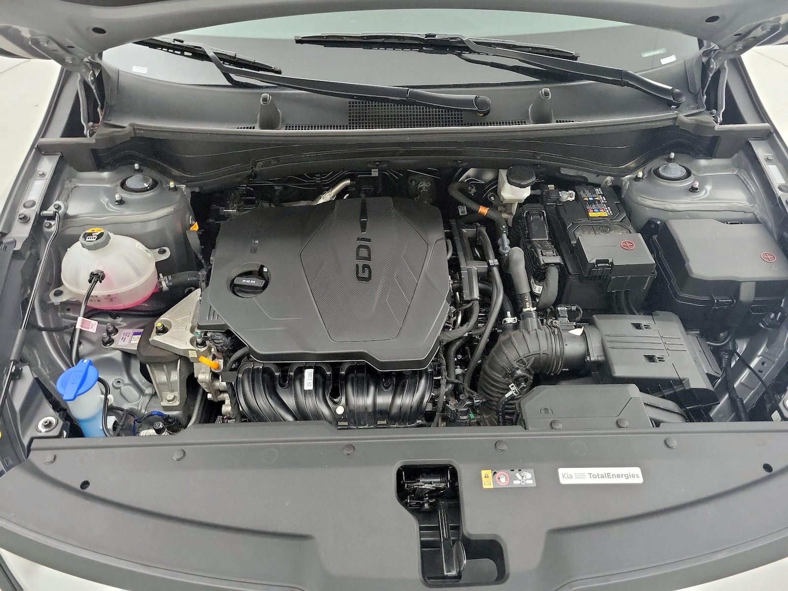 2025 Kia Sportage LX - Photo 22