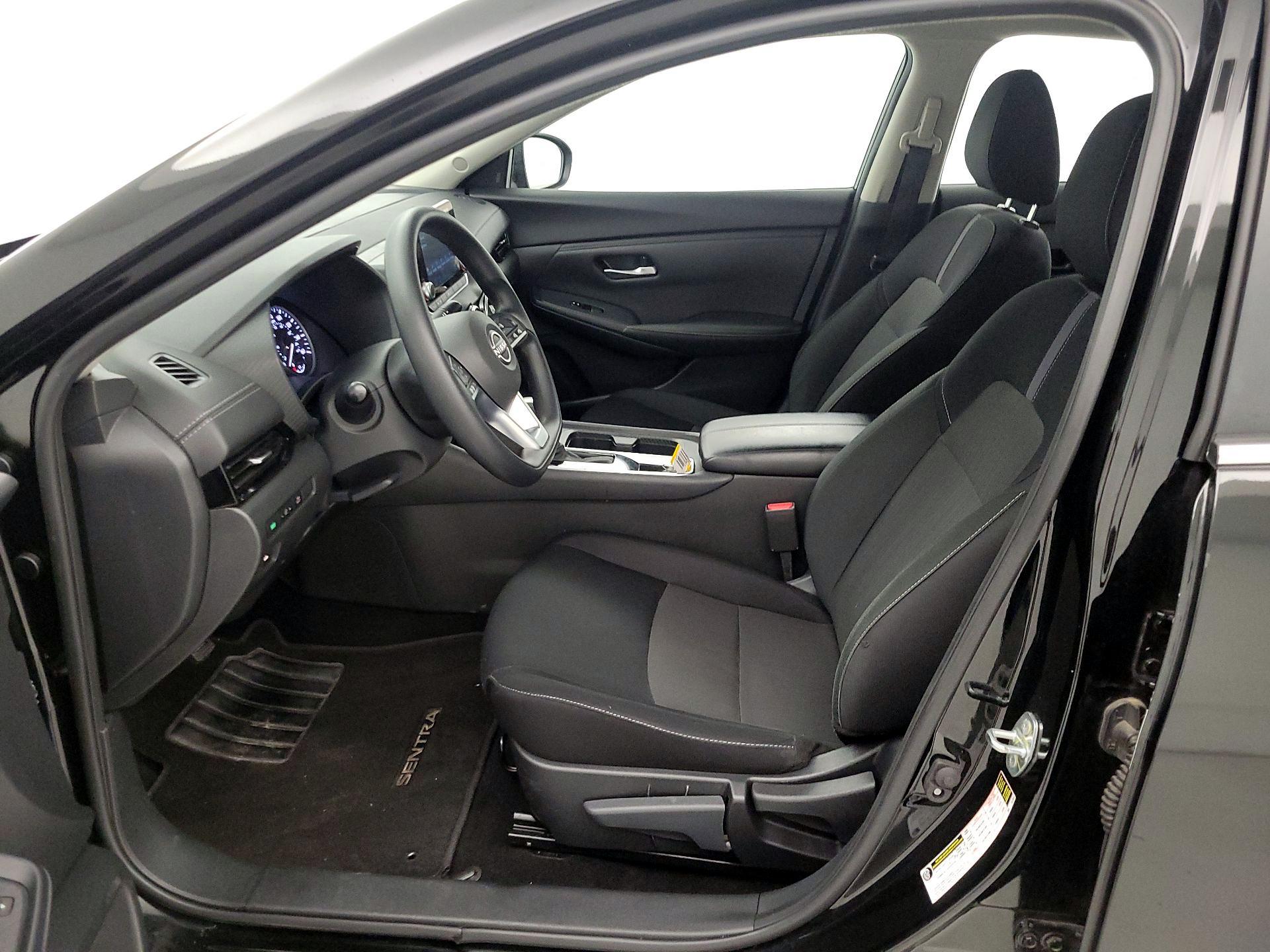 Thumbnail: 2025 Nissan Sentra - 11