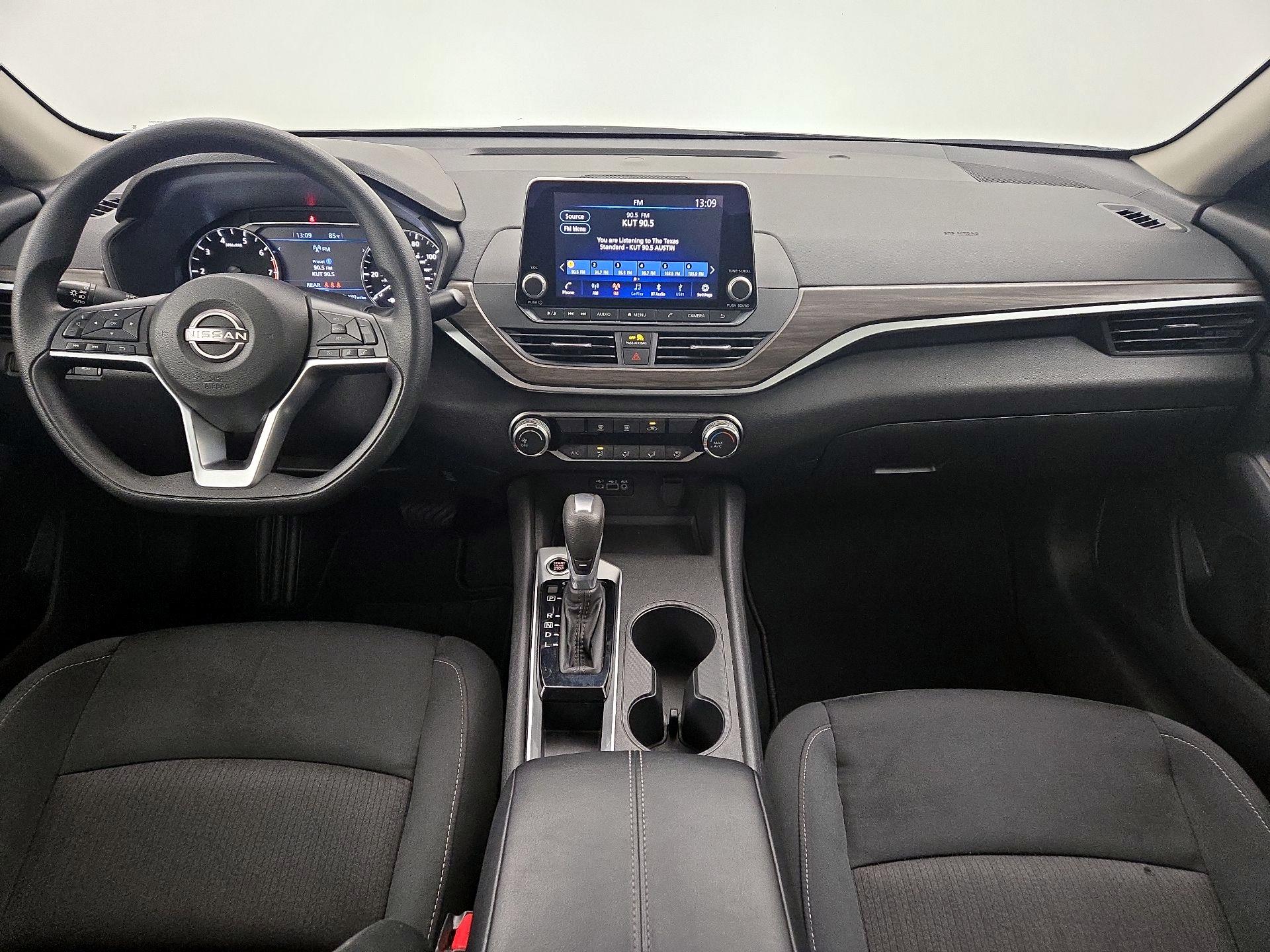 Thumbnail: 2025 Nissan Altima - 9