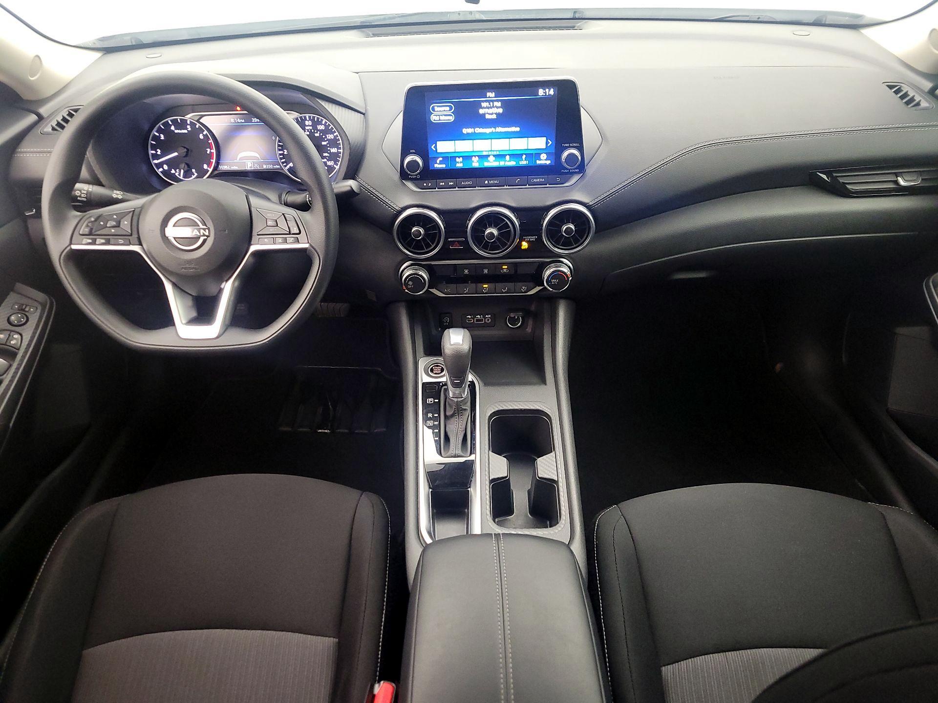 Thumbnail: 2025 Nissan Sentra - 9