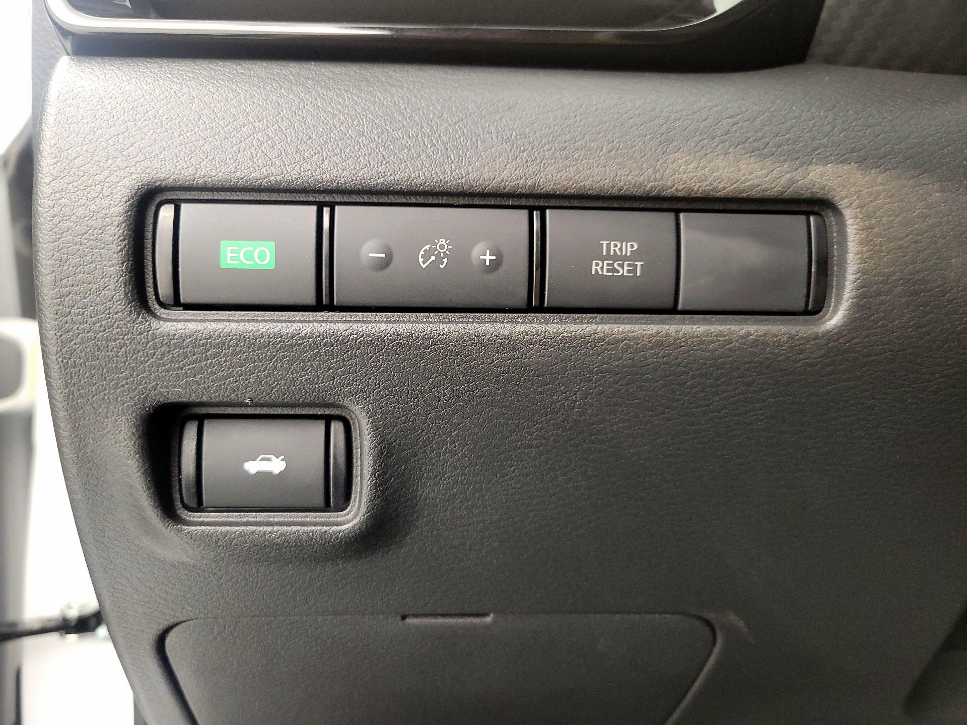 Thumbnail: 2025 Nissan Sentra - 13