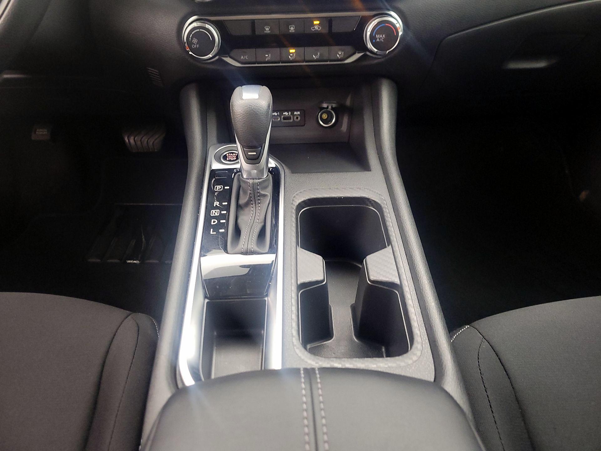 Thumbnail: 2025 Nissan Sentra - 17