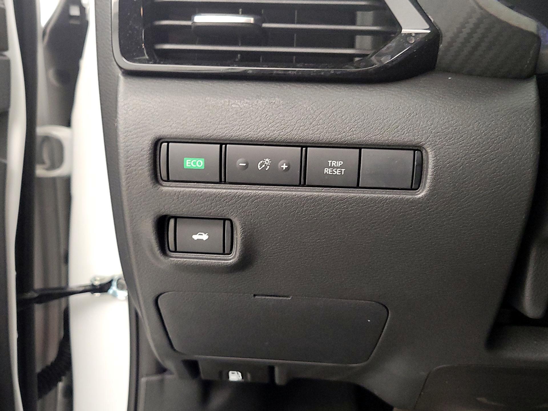 Thumbnail: 2025 Nissan Sentra - 13