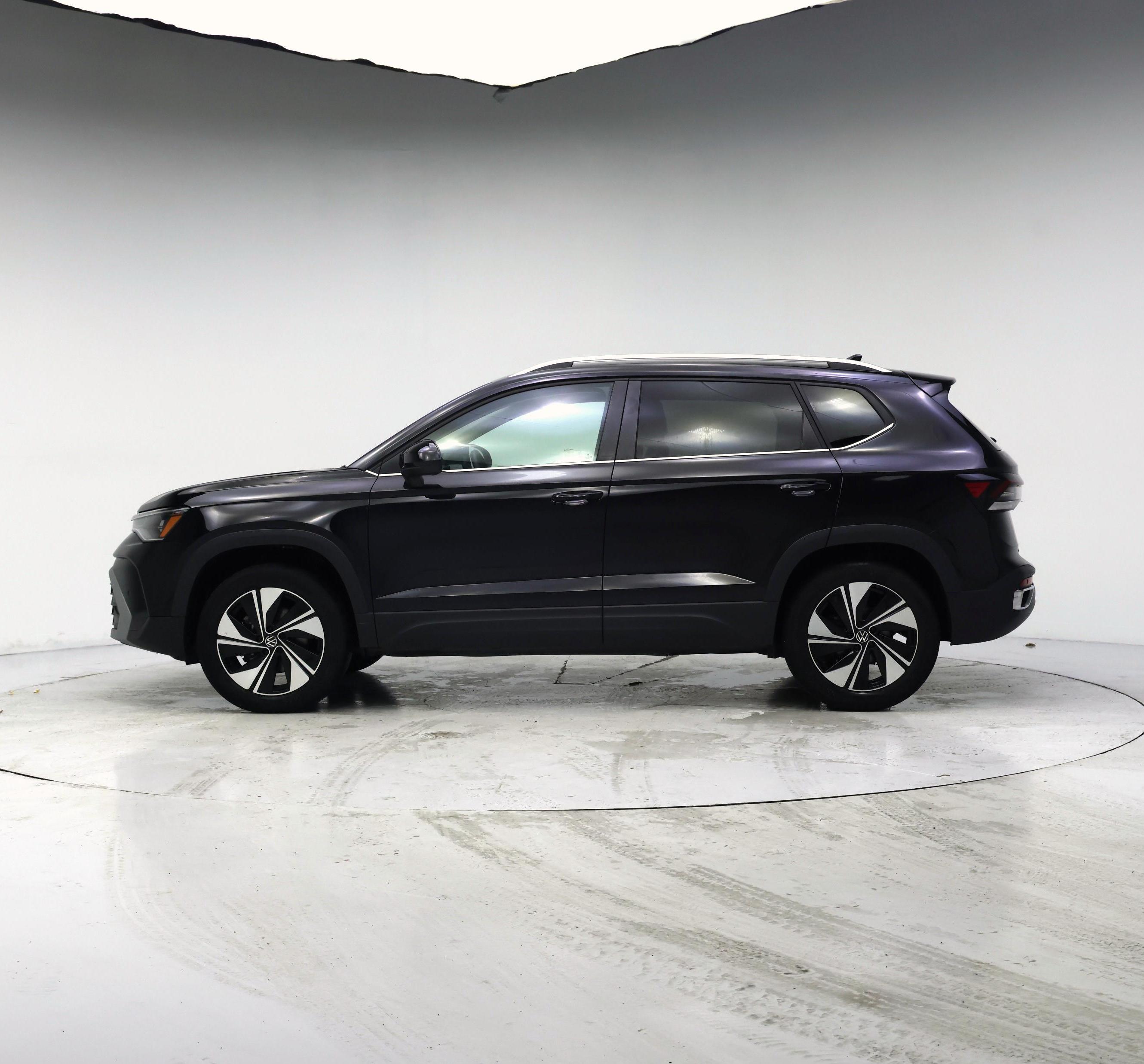 Thumbnail: 2025 Volkswagen Taos - 3