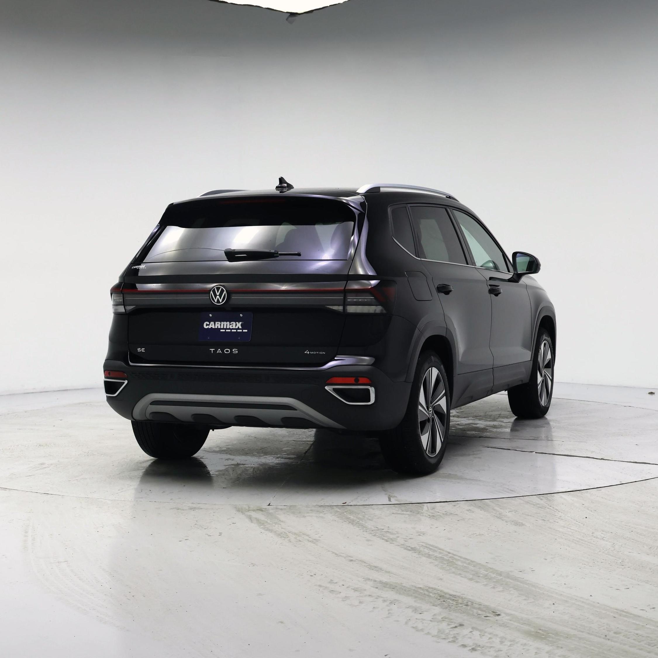 Thumbnail: 2025 Volkswagen Taos - 8