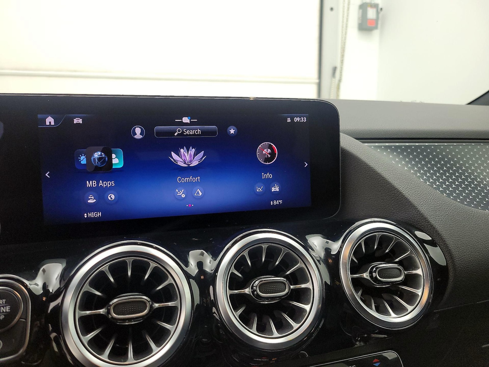 2025 Mercedes-Benz GLA GLA250 - Photo 16