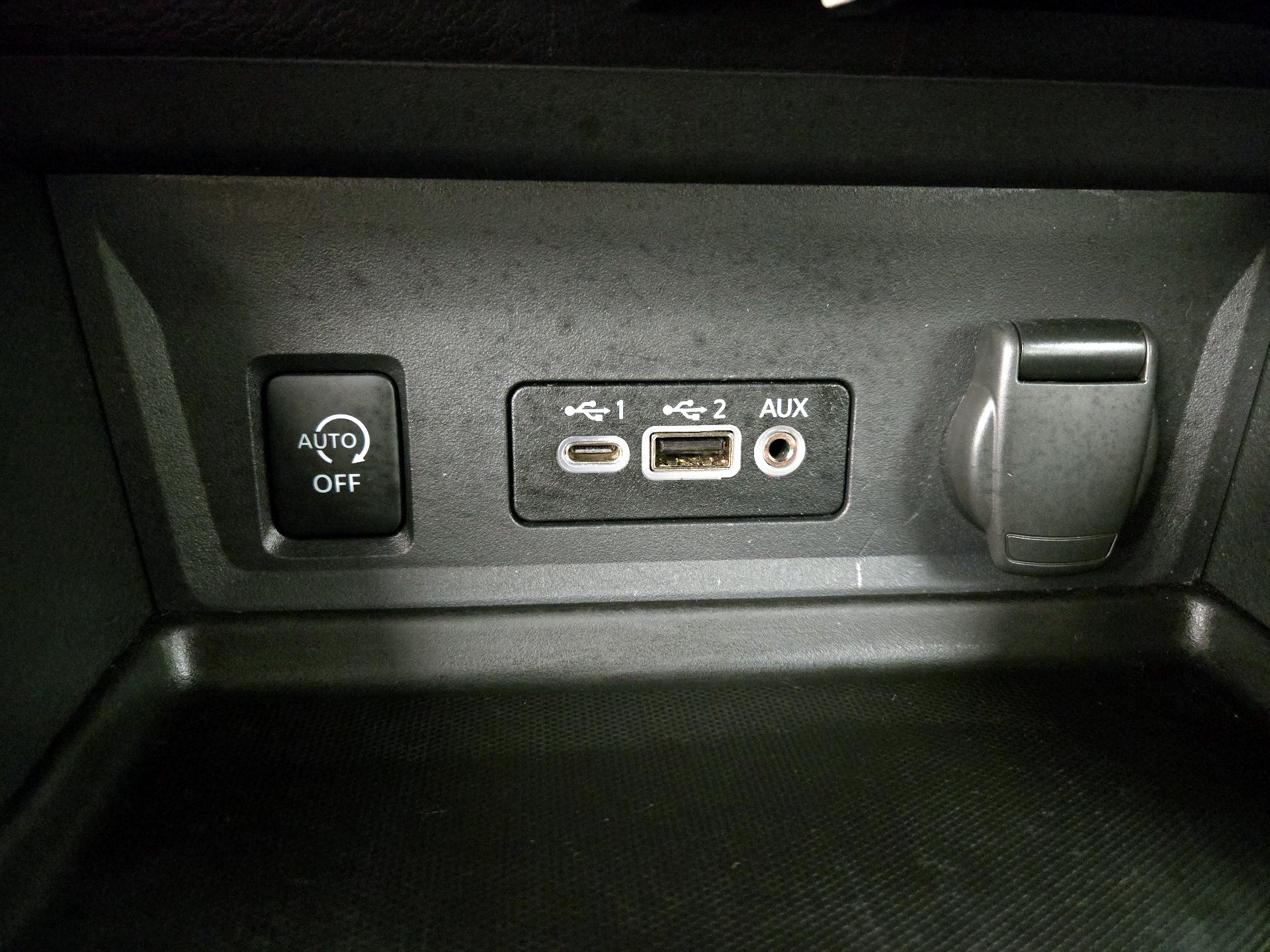 Thumbnail: 2025 Nissan Sentra - 18